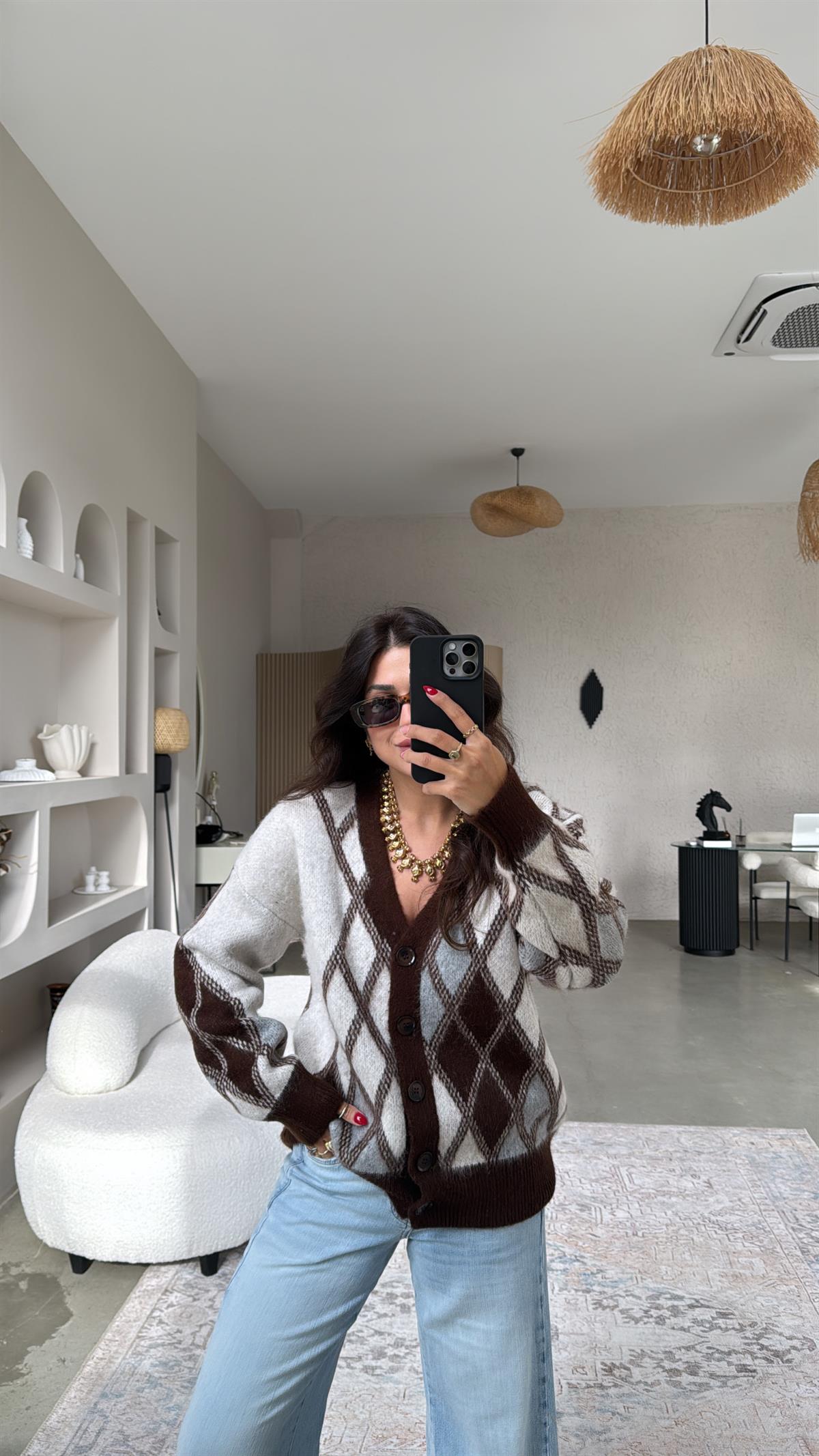 Kahverengi Baklavalı Yumoş Hırka