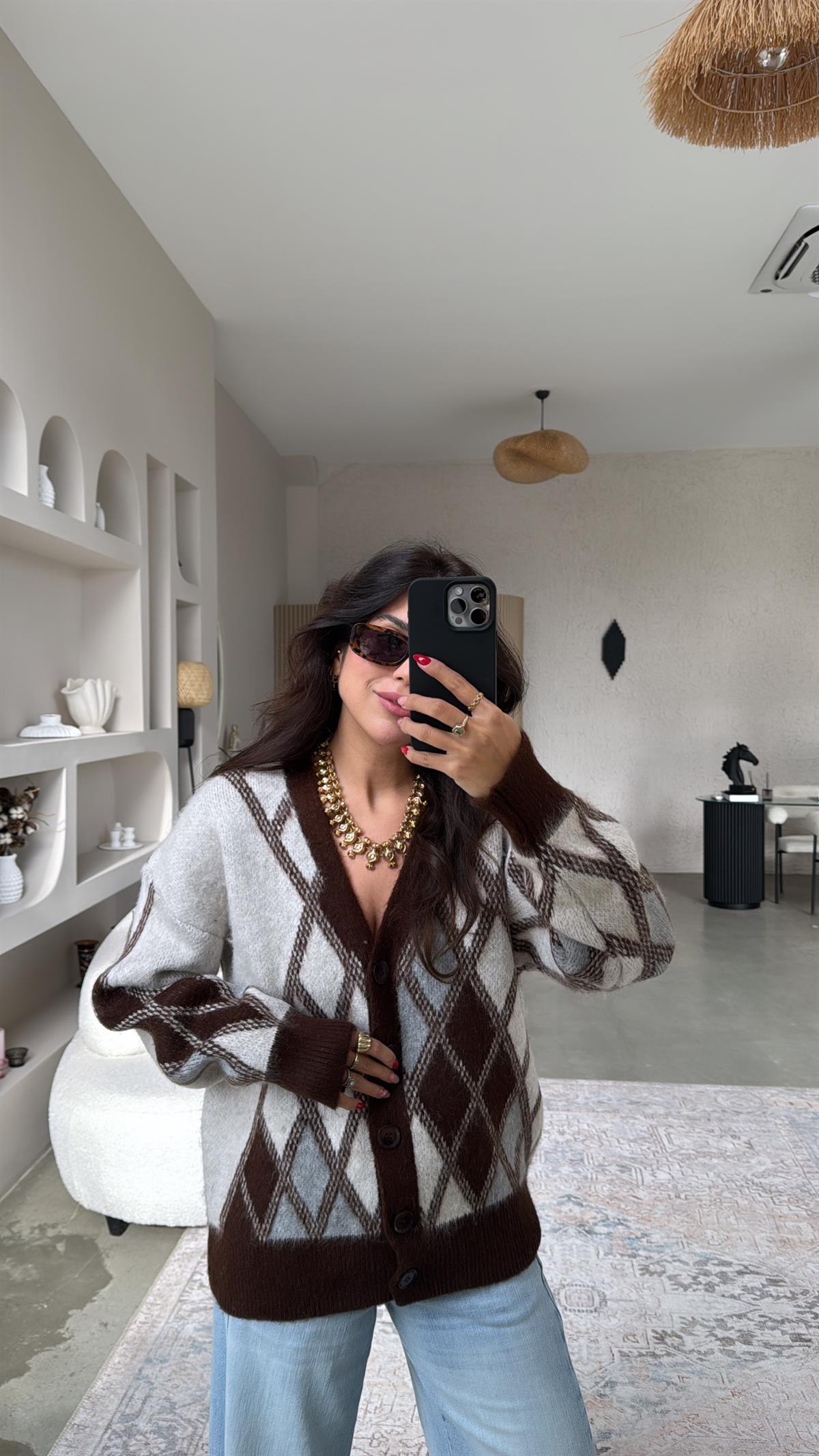 Kahverengi Baklavalı Yumoş Hırka