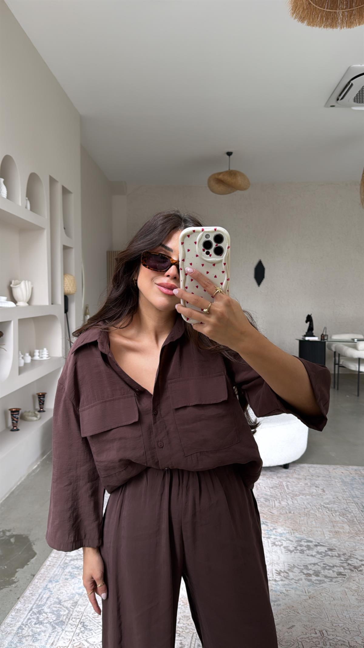 Kahverengi Çift Cepli Gömlek Pantolon Takım