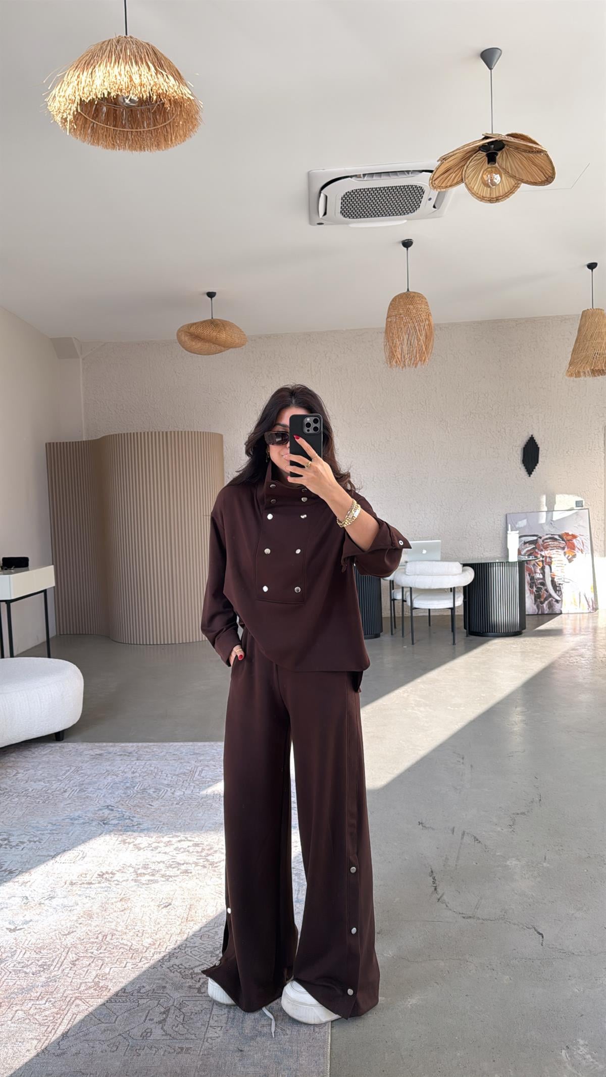 Kahverengi Çıtçıt Detaylı Modal Takım