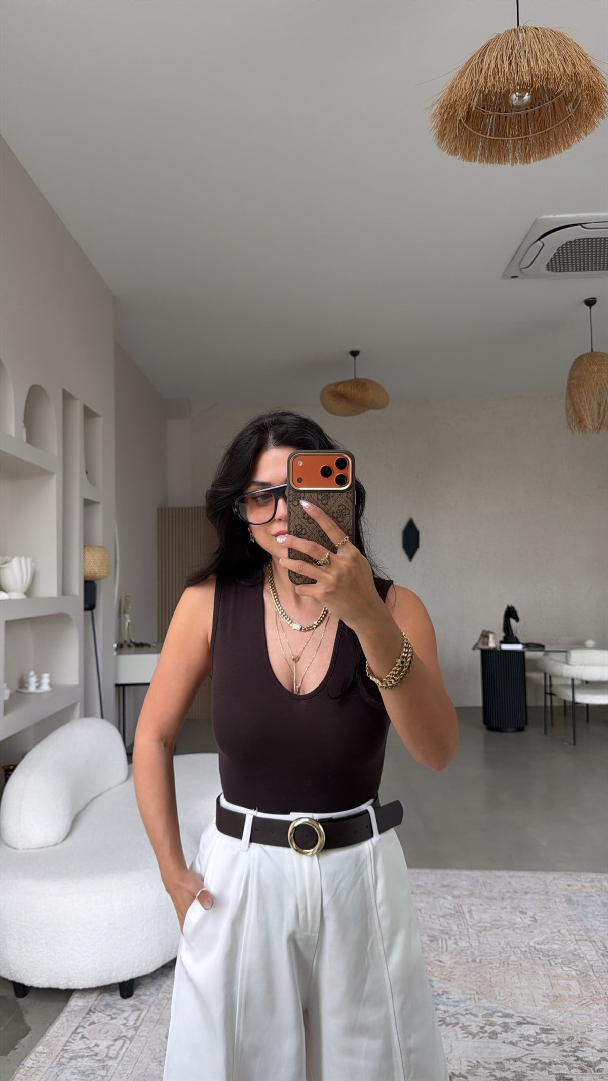 Kahverengi Derin V Yaka Bodysuit