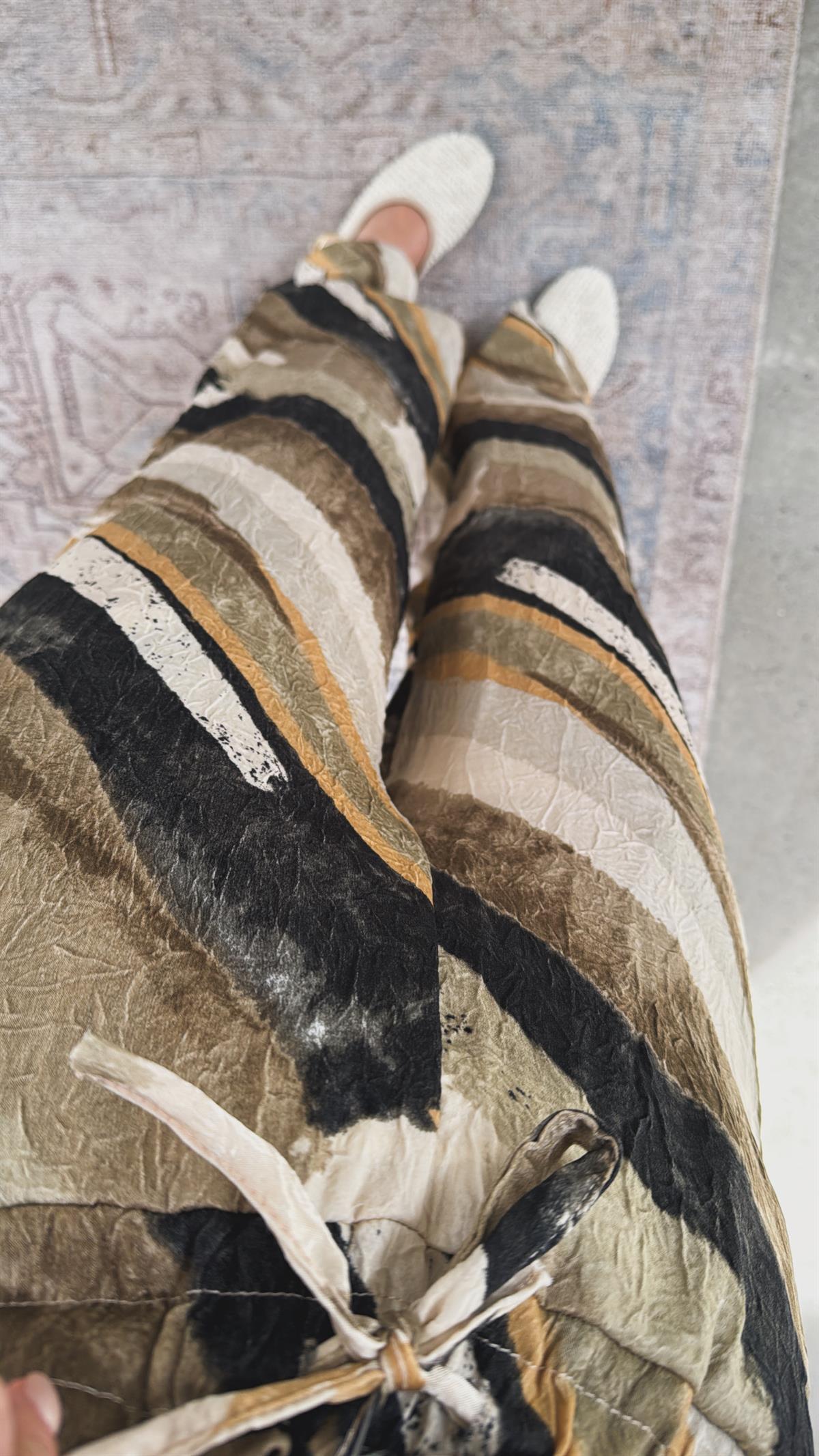 Kahverengi Desenli Salaş Pantolon