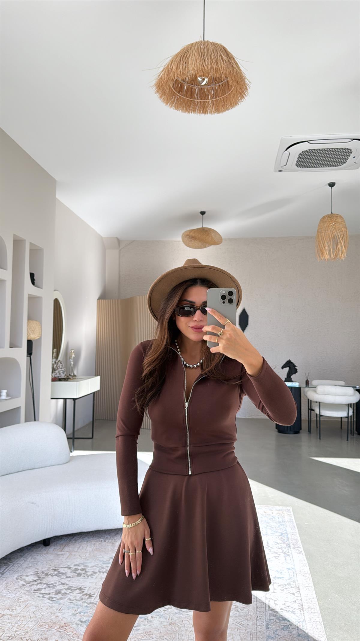 Kahverengi Fermuarlı Modal Mini Etekli Takım