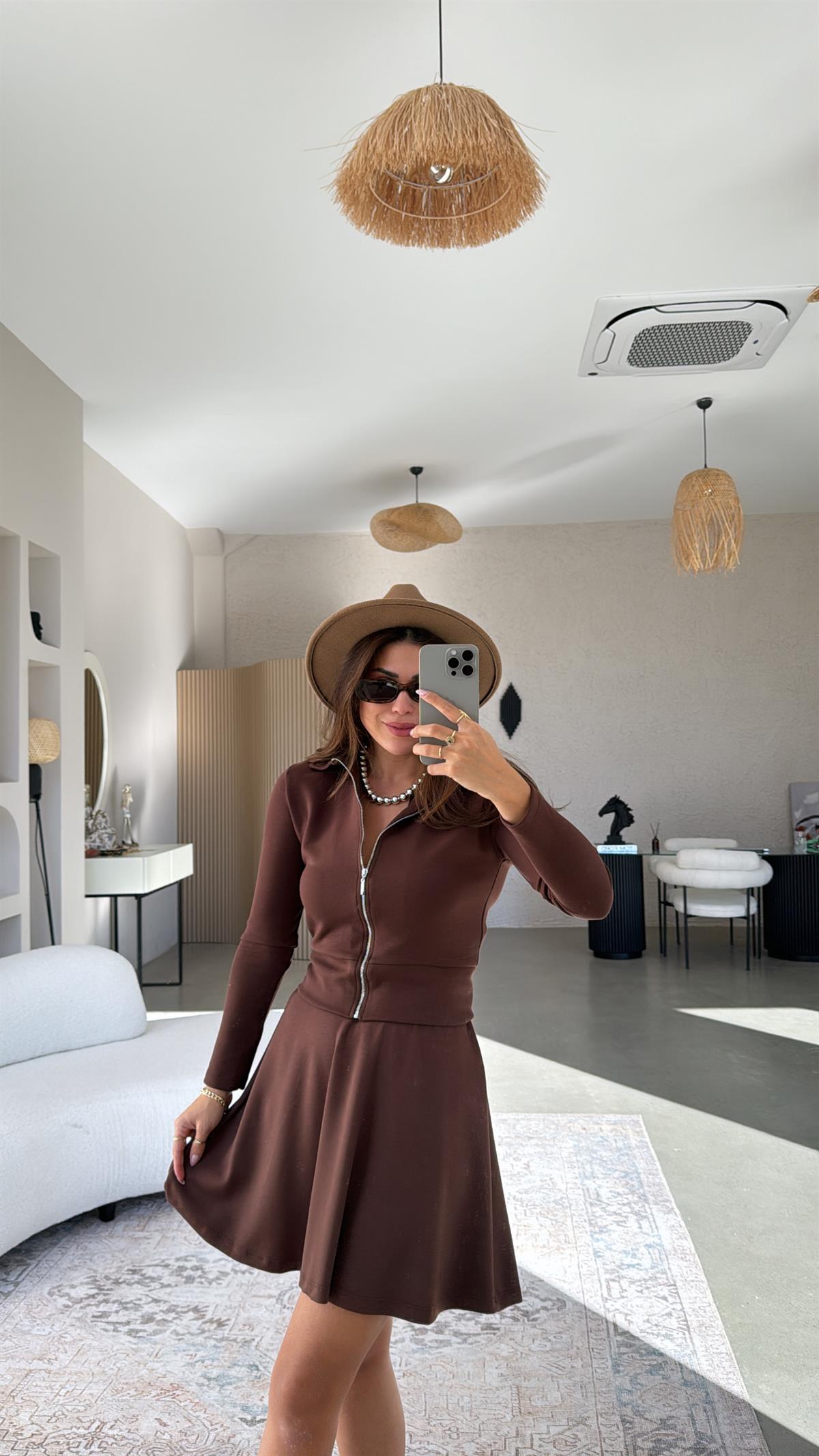 Kahverengi Fermuarlı Modal Mini Etekli Takım