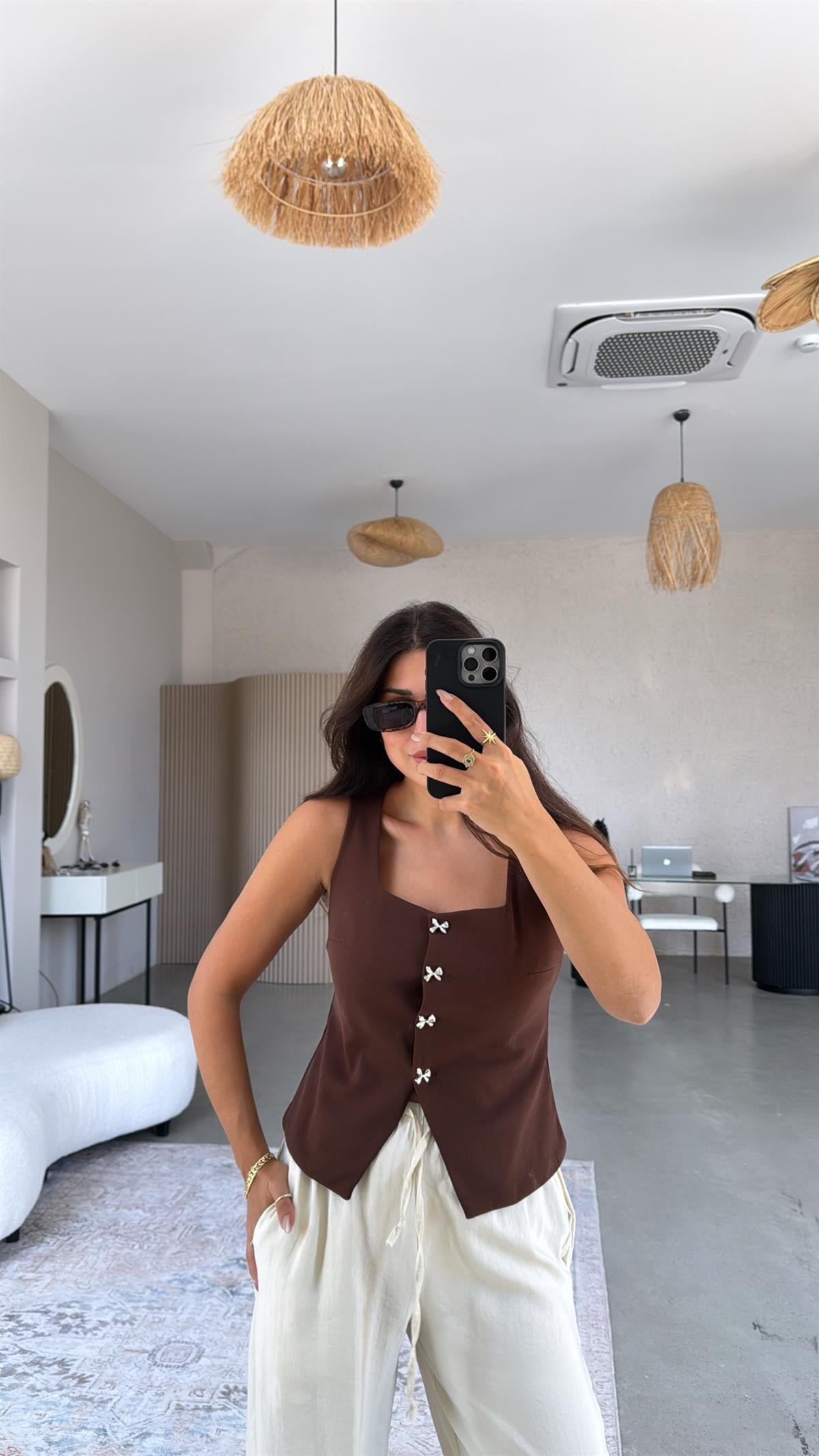 Kahverengi Fiyonk Düğmeli Kumaş Yelek