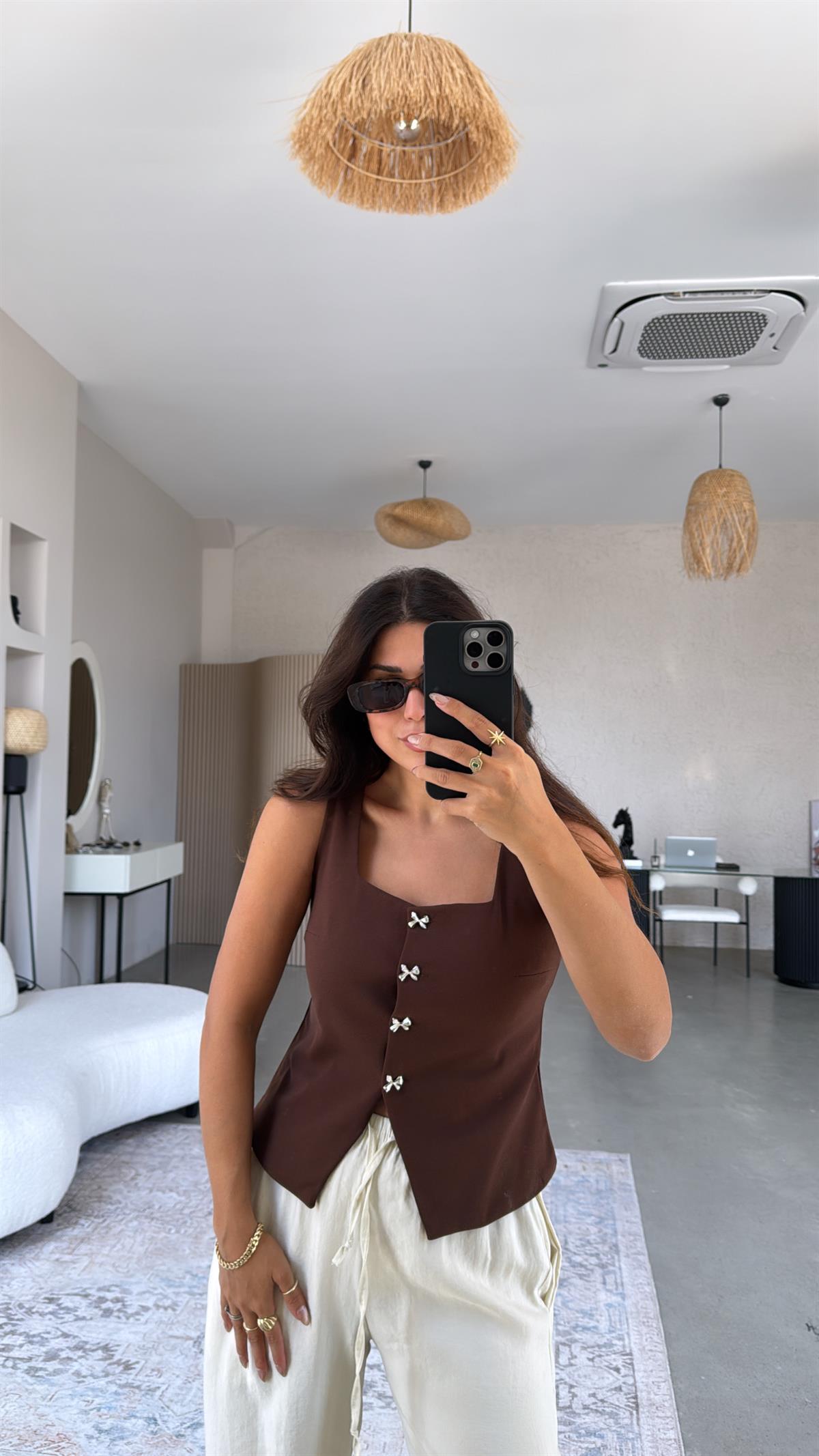 Kahverengi Fiyonk Düğmeli Kumaş Yelek