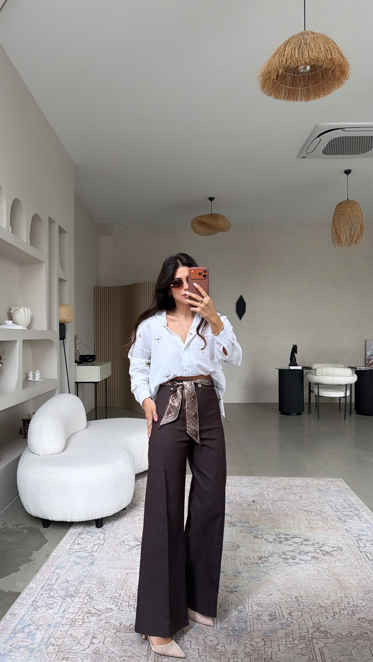 Kahverengi Fular Kuşaklı Denim Dikişli Pantolon