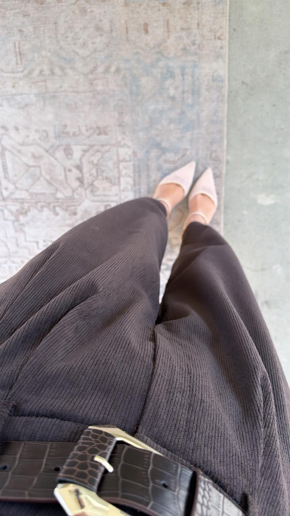 Kahverengi Kadife Kemerli Havuç Pantolon