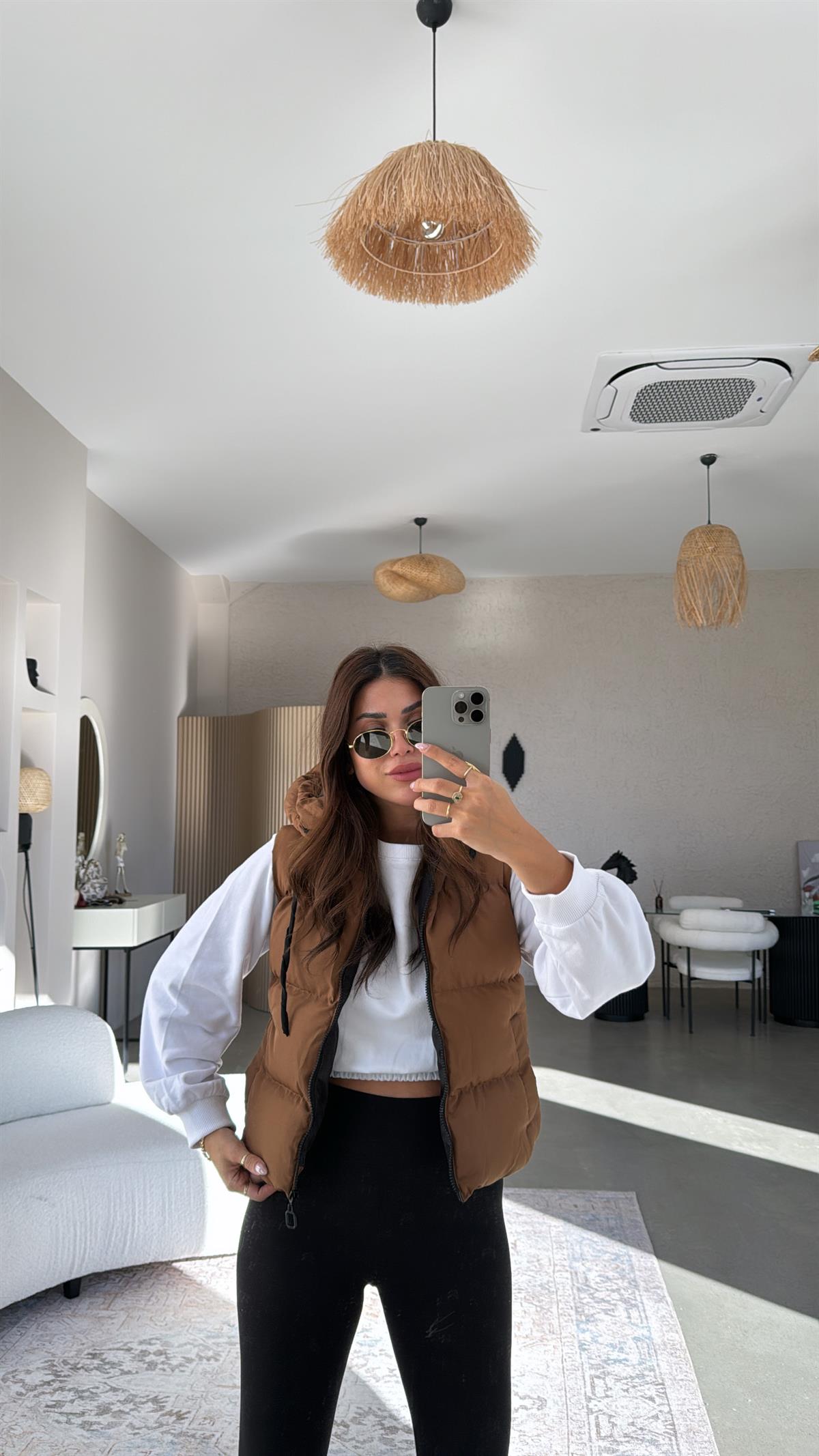 Kahverengi Kısa Şişme Yelek