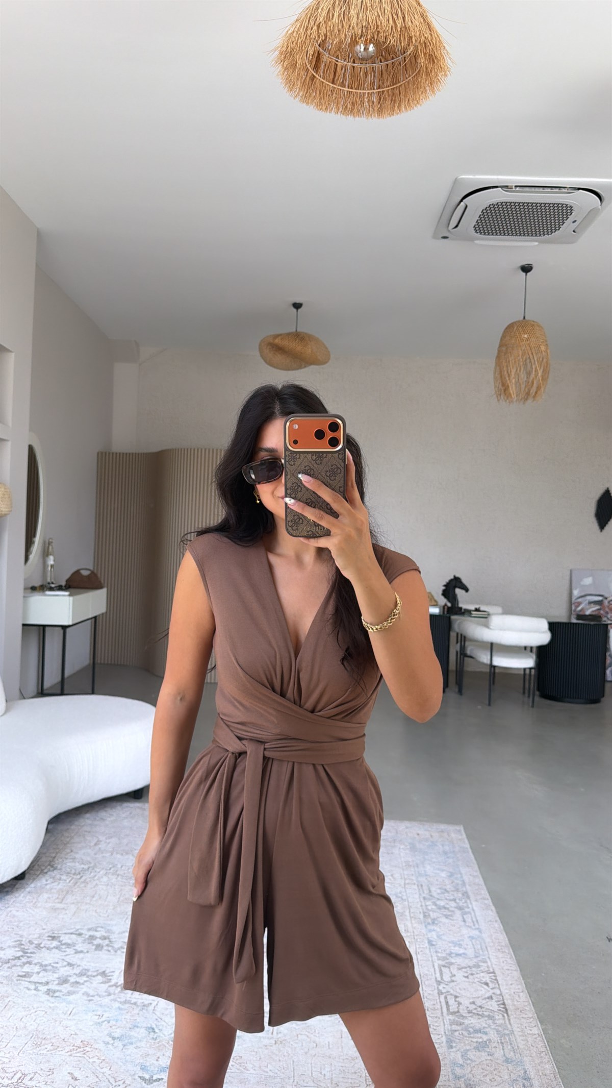 Kahverengi Kruvaze Şortlu Tulum