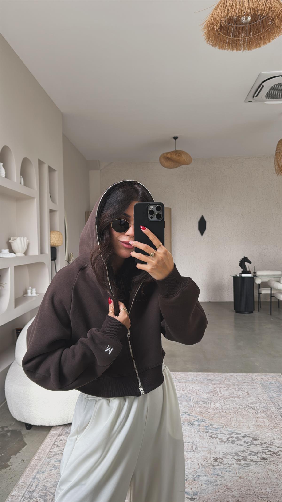 Kahverengi M Nakış Üç İplik Şardonlu Hoodie