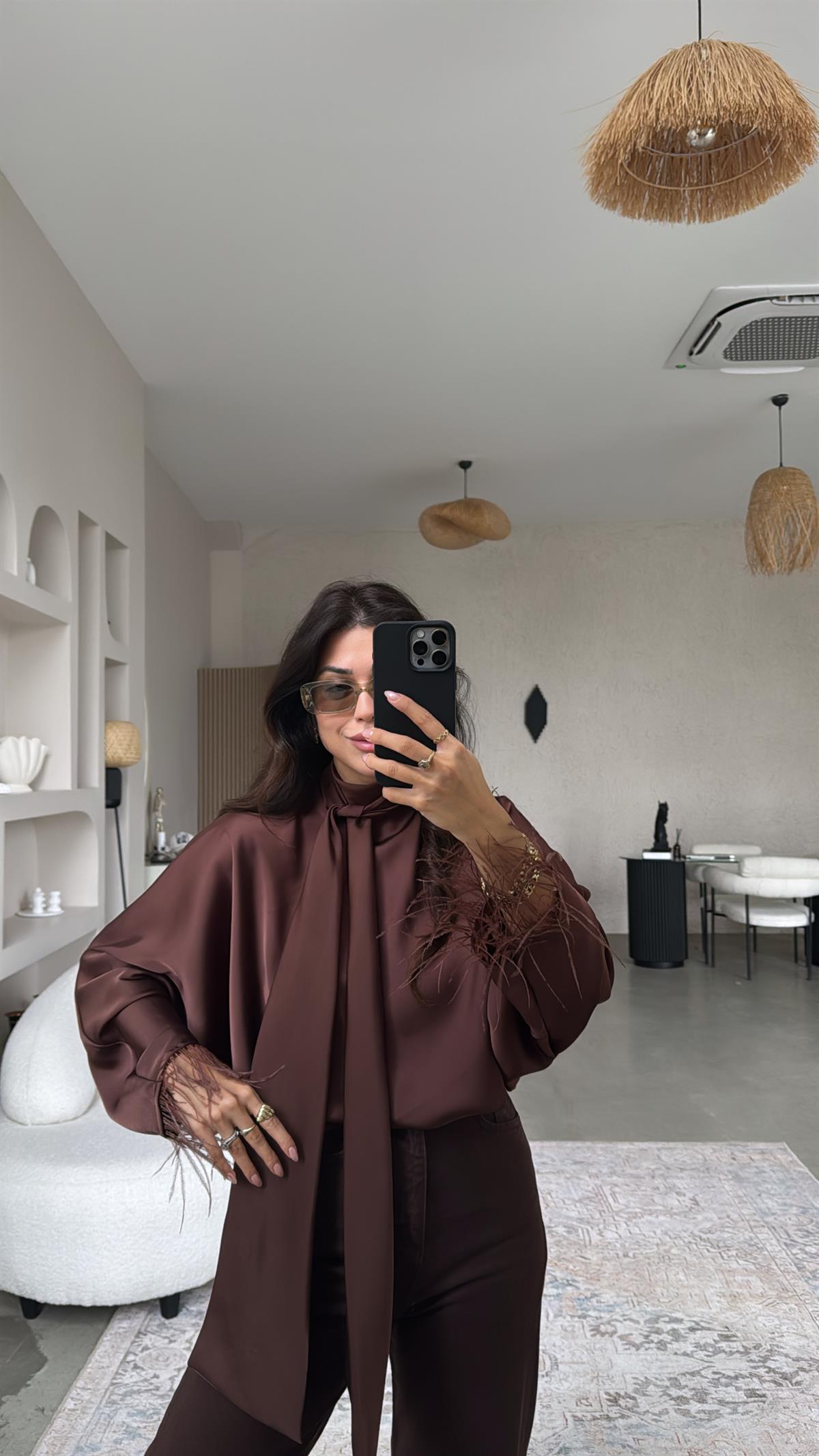 Kahverengi Otrişli Saten Bluz