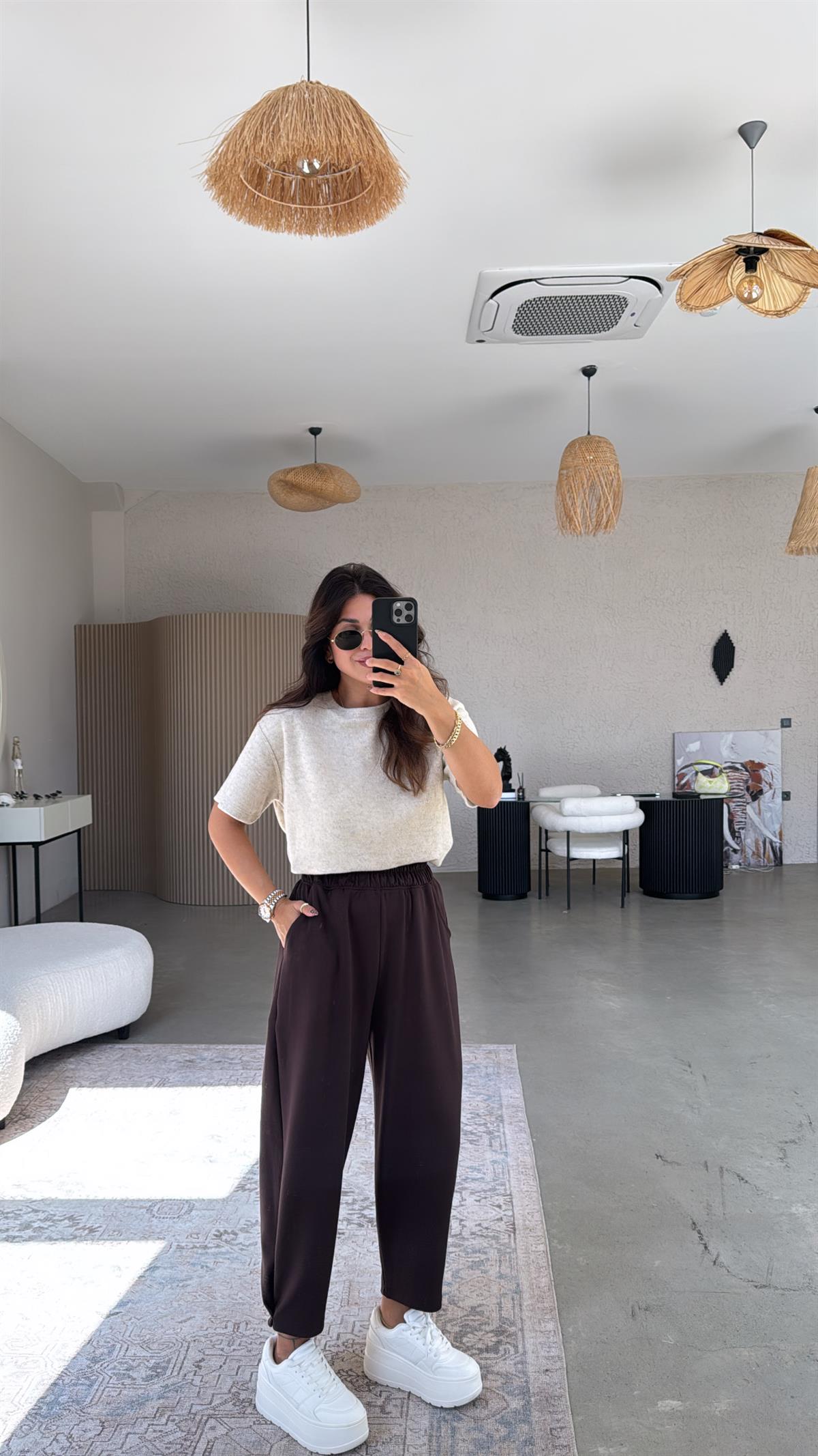 Kahverengi Paça Tutturmalı Eşofman