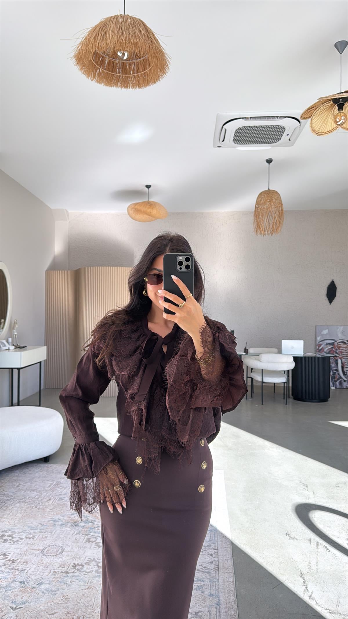 Kahverengi Romantik Fırfır Dantel Bluz