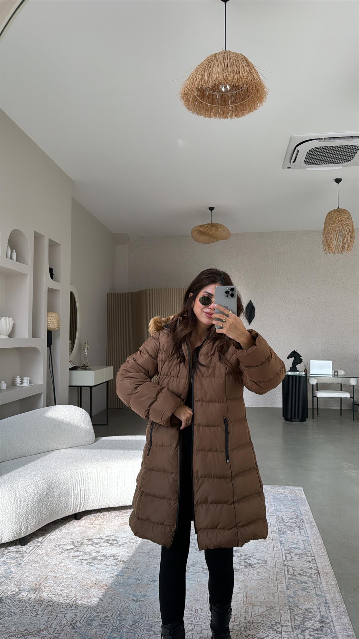 Kahverengi Şişme Mont