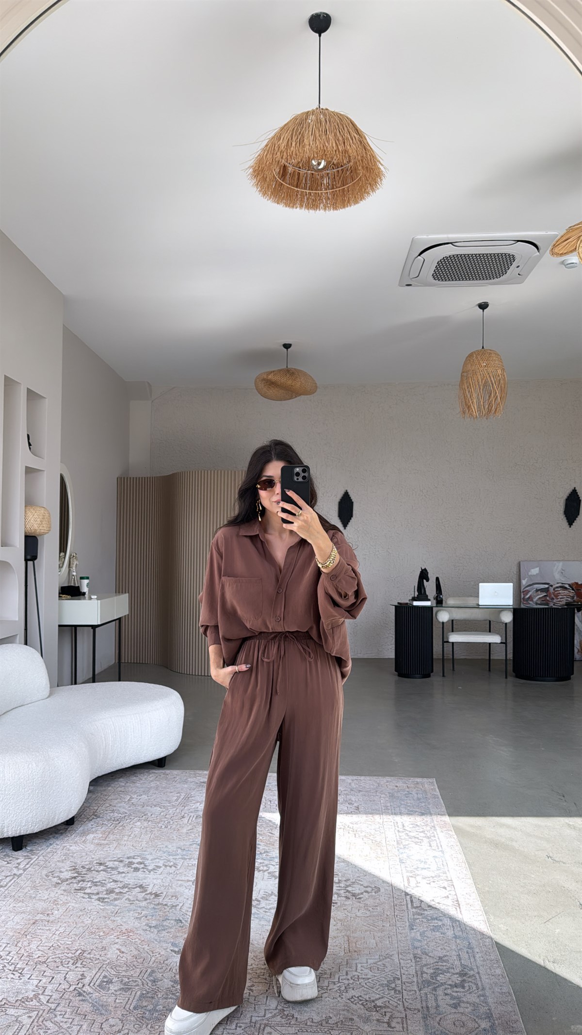 Kahverengi Tensel Dökümlü Gömlek Pantolon Takım