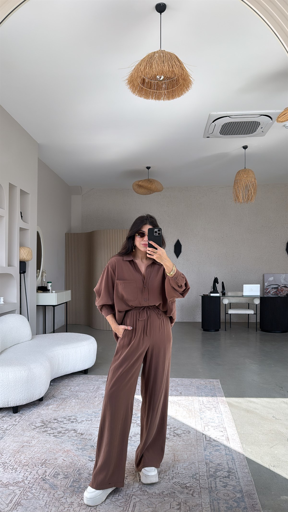 Kahverengi Tensel Dökümlü Gömlek Pantolon Takım