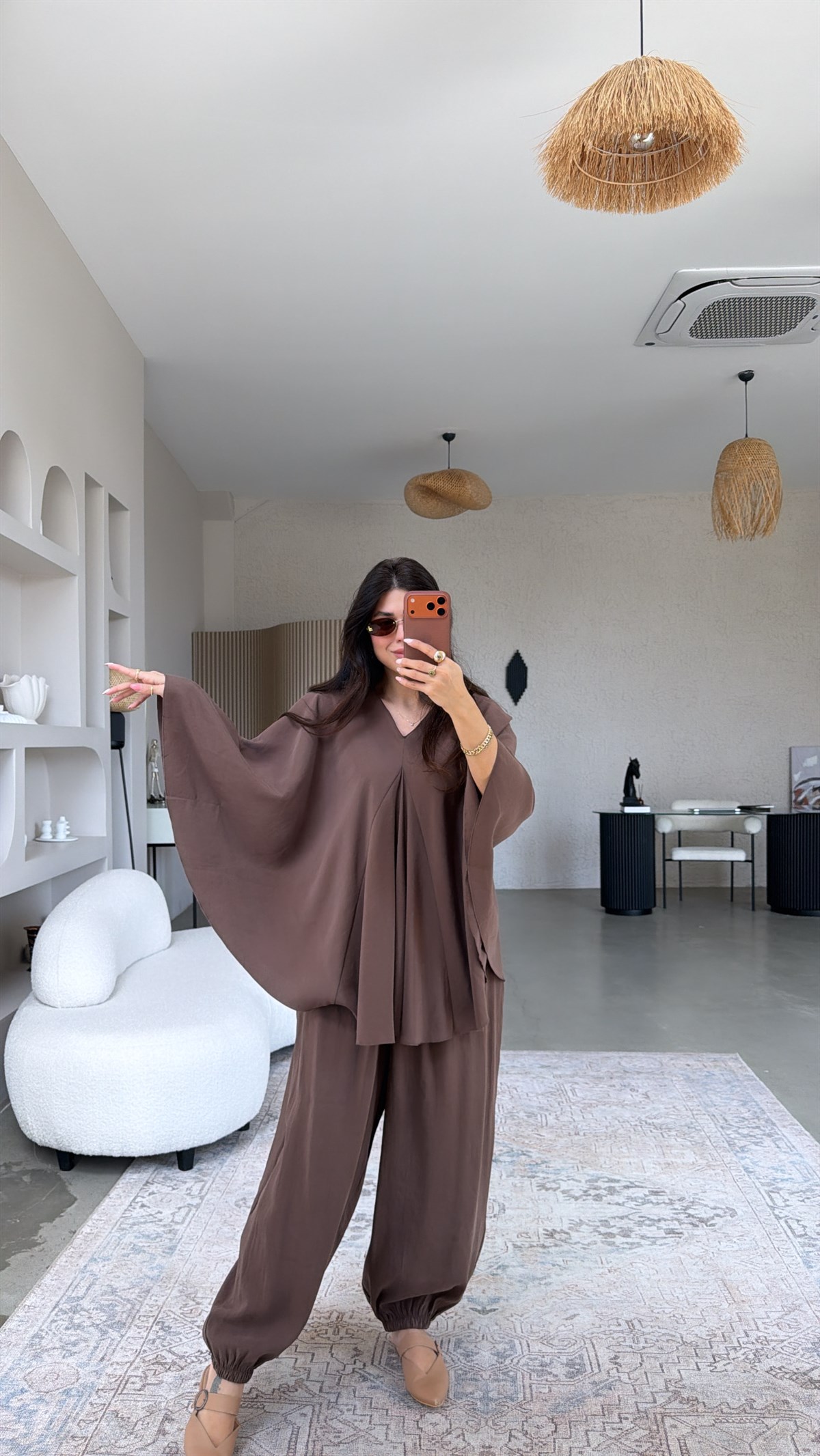 Kahverengi Tensel Ön Pile Detaylı Oversize Pantolon Bluz Takım