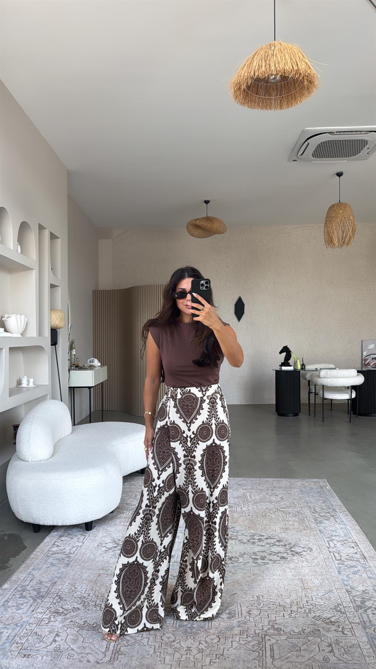 Kahverengi Yan Büzgü Sandy Bluz