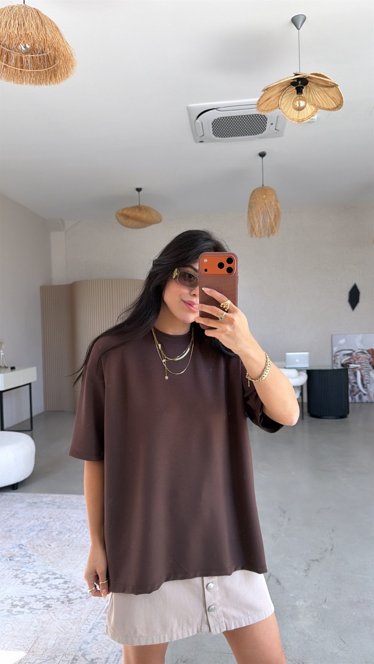 Kahverengi Yanı Minik Yırtmaçlı Oversize Modal Tshirt