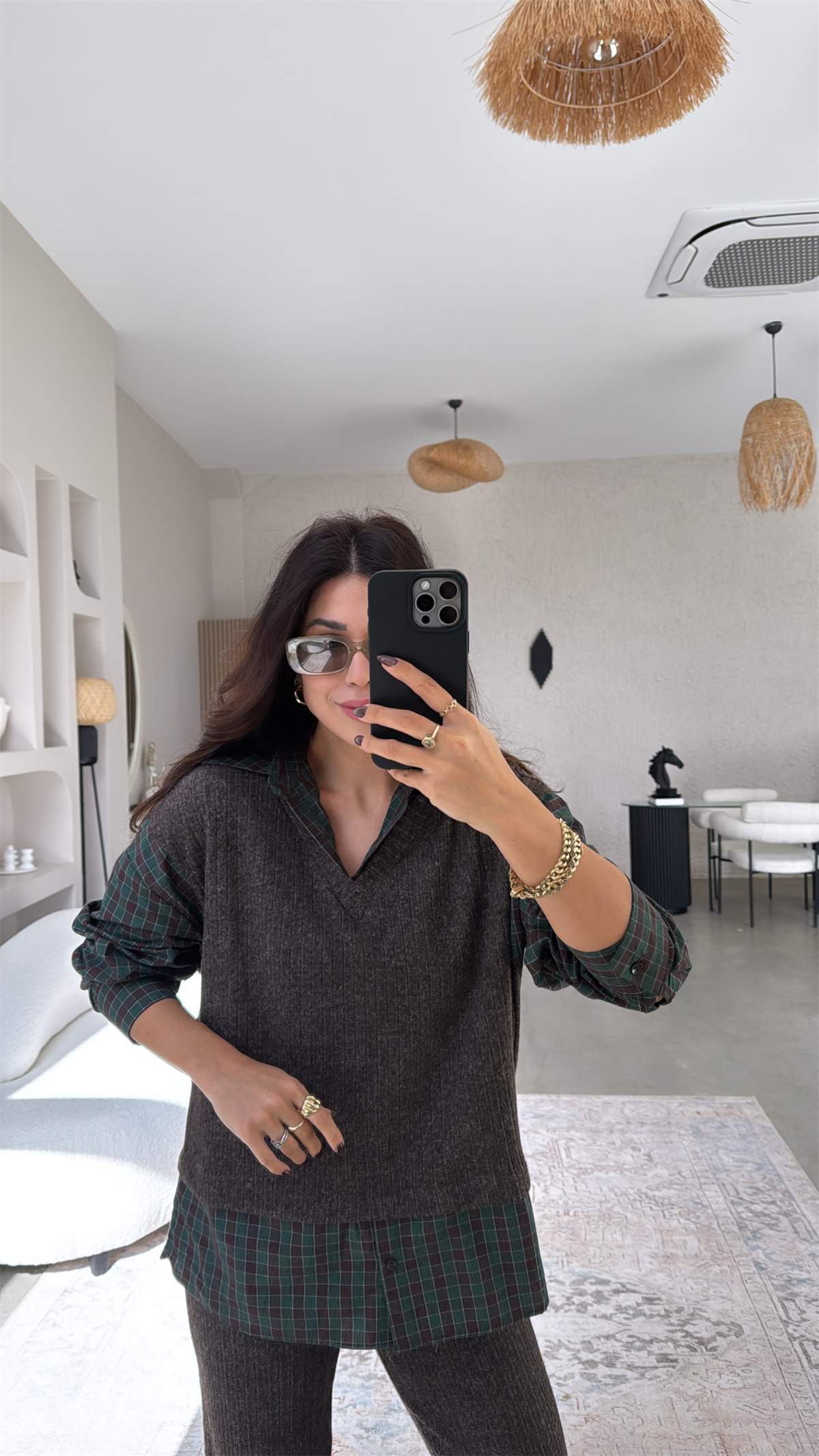 Kahverengi Yumoş Gömlek Detaylı Takım