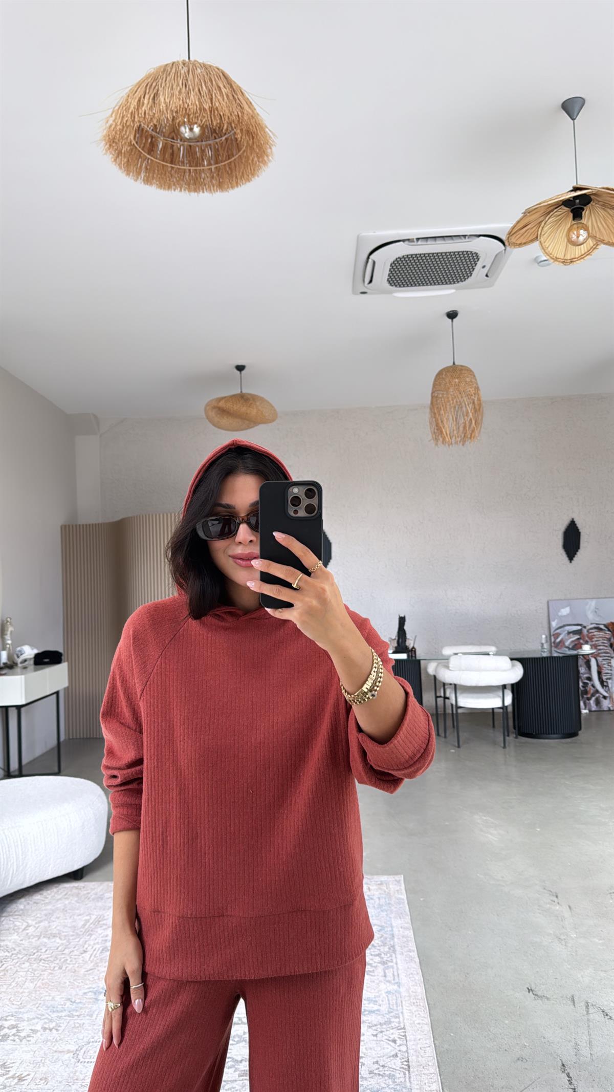 Kiremit Fitilli Kapüşonlu Yumuşak Dokulu Takım