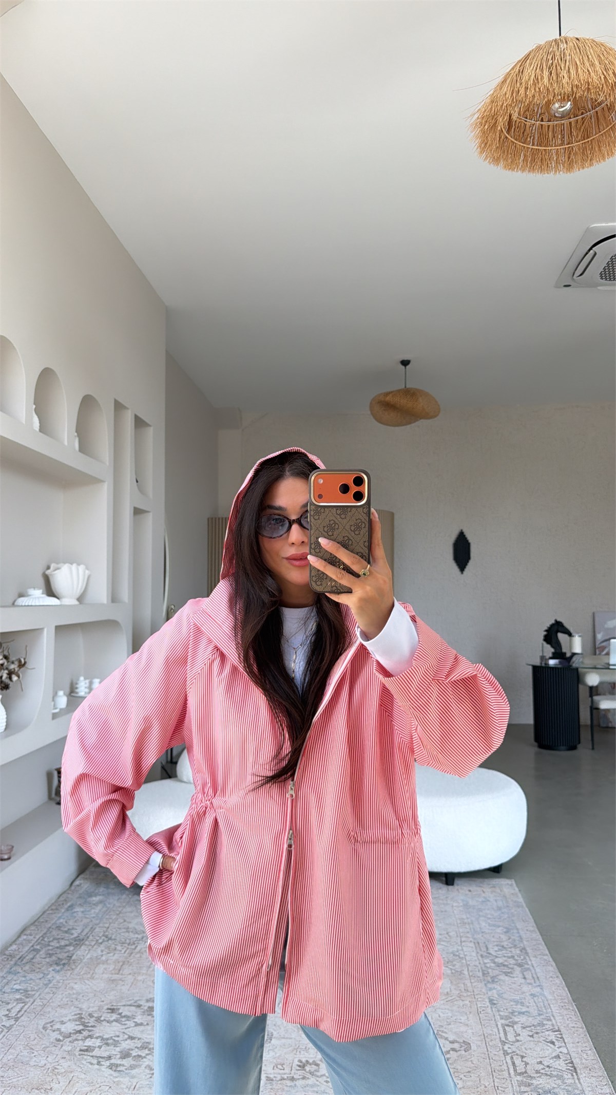 Kırmızı Çizgili İnce Waterproof Ceket