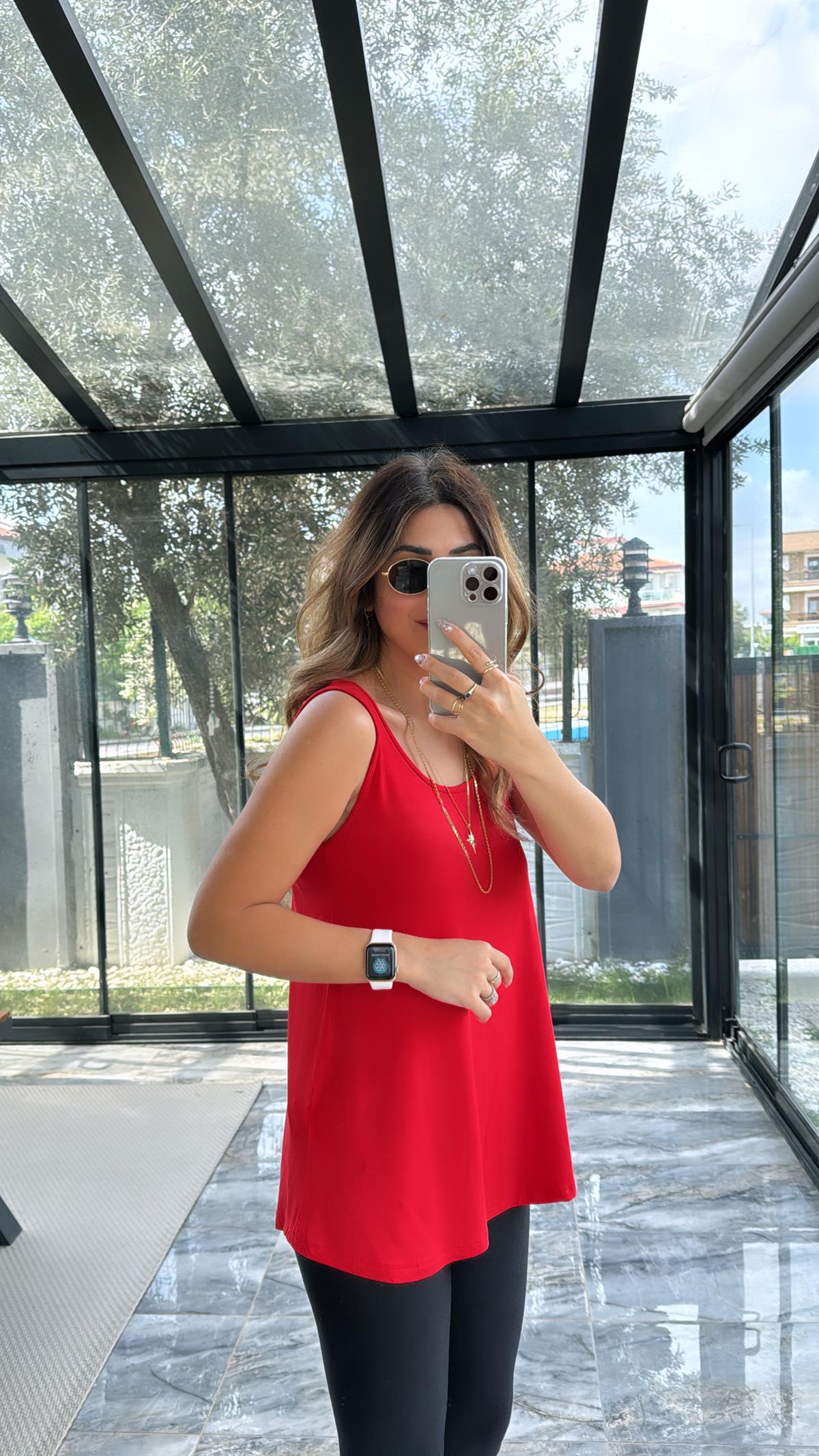 Kırmızı Kalın Askı Salaş Atlet