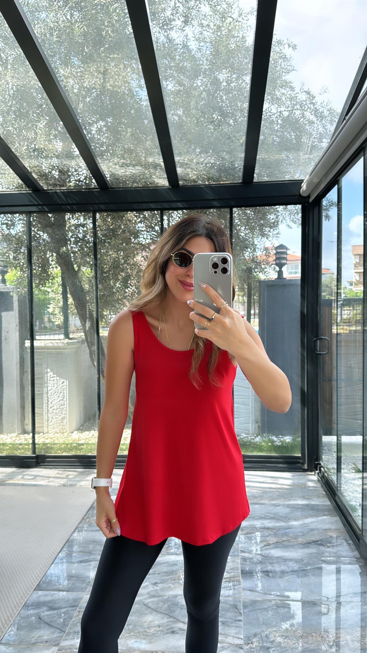 Kırmızı Kalın Askı Salaş Atlet