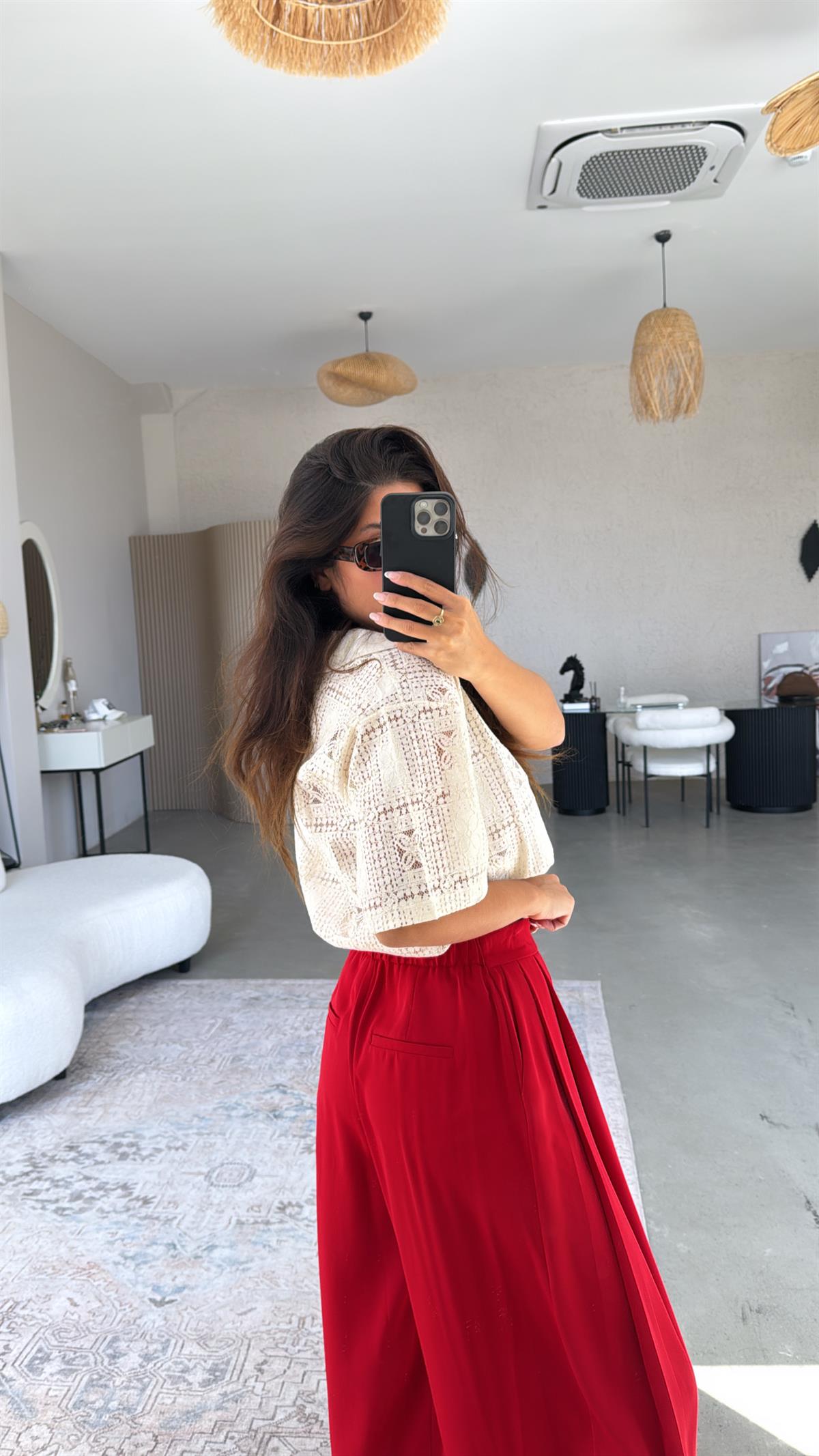 Kırmızı Kaplama Düğme Salaş Kumaş Pantolon