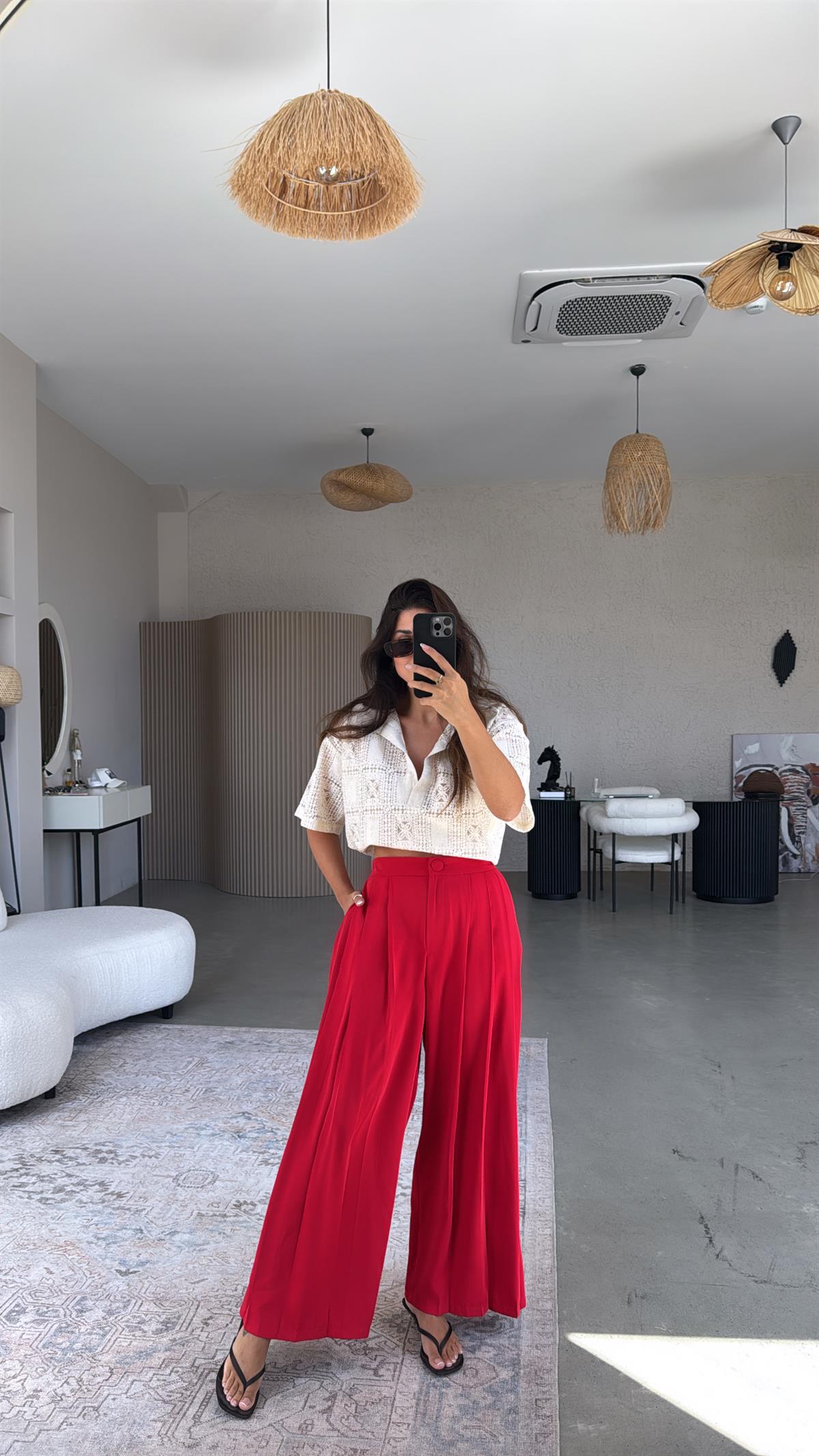 Kırmızı Kaplama Düğme Salaş Kumaş Pantolon