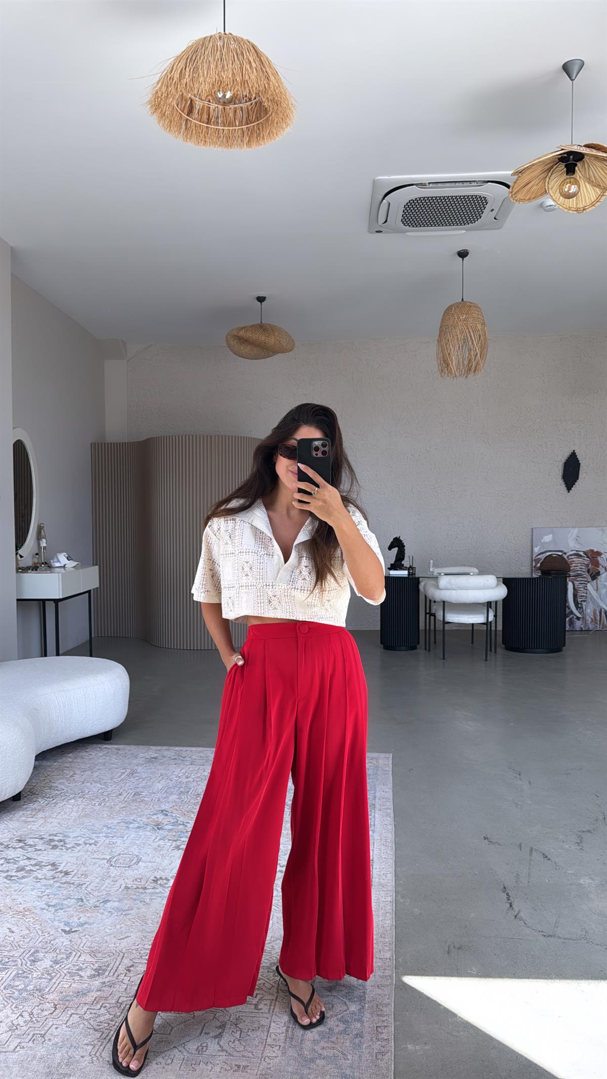 Kırmızı Kaplama Düğme Salaş Kumaş Pantolon