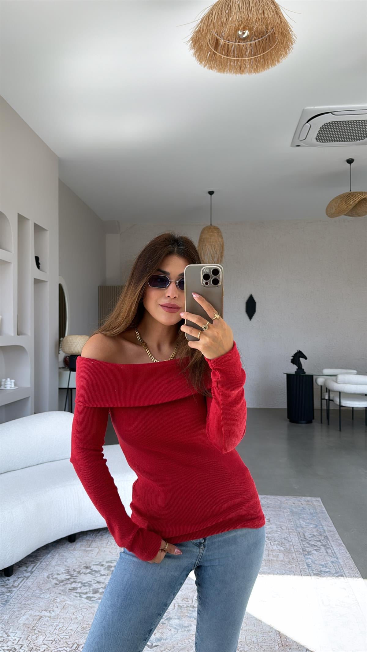 Kırmızı Madonna Bluz