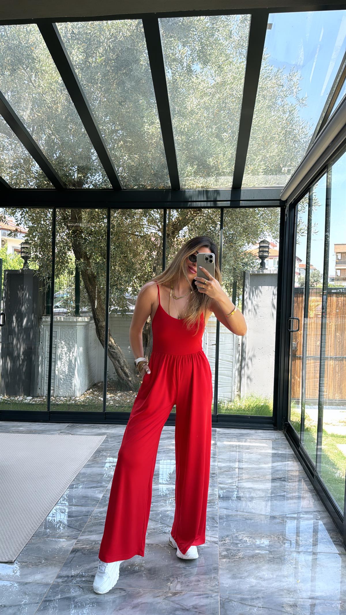 Kırmızı Modal İp Askılı Salaş Cepli Tulum