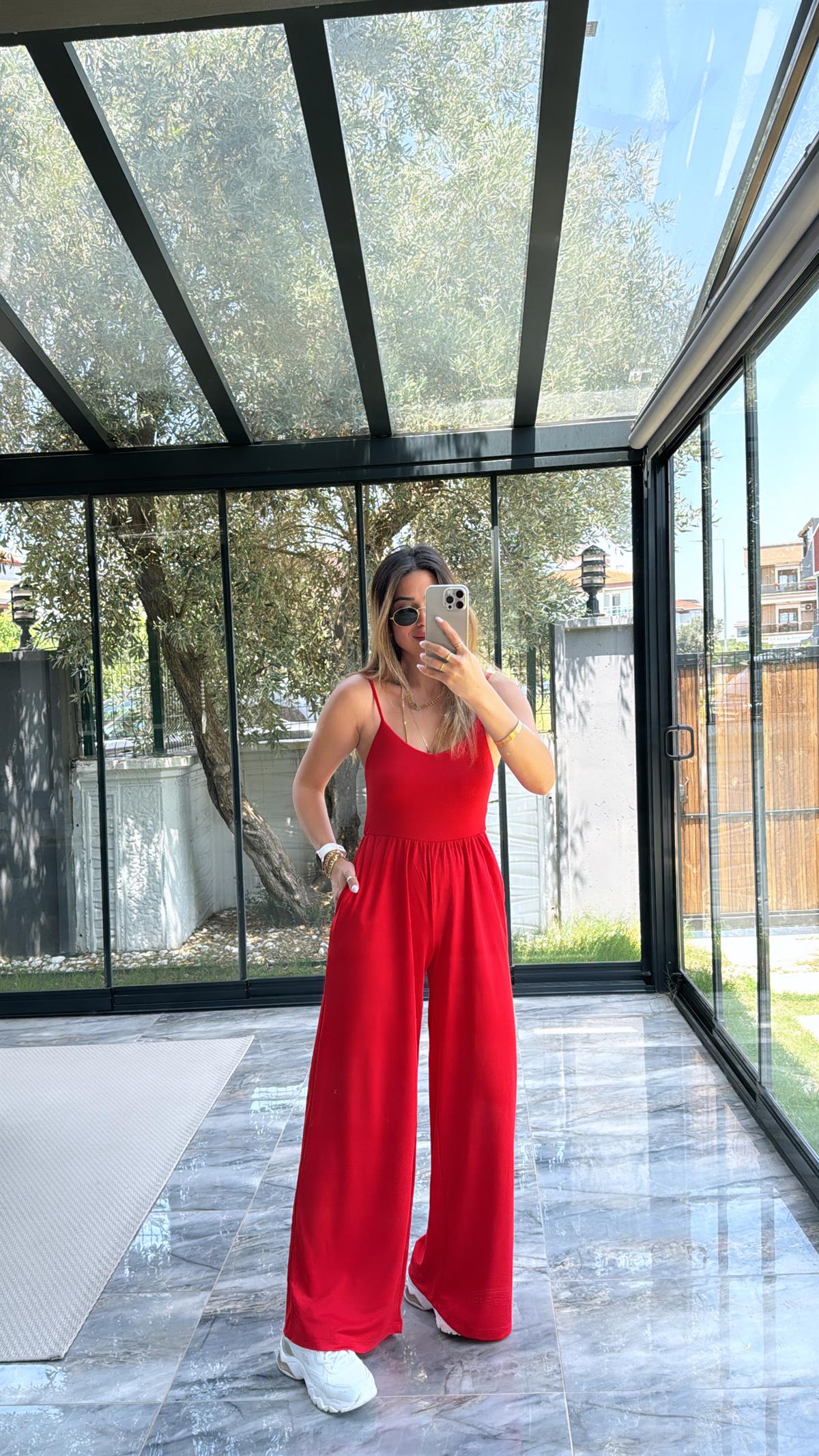 Kırmızı Modal İp Askılı Salaş Cepli Tulum