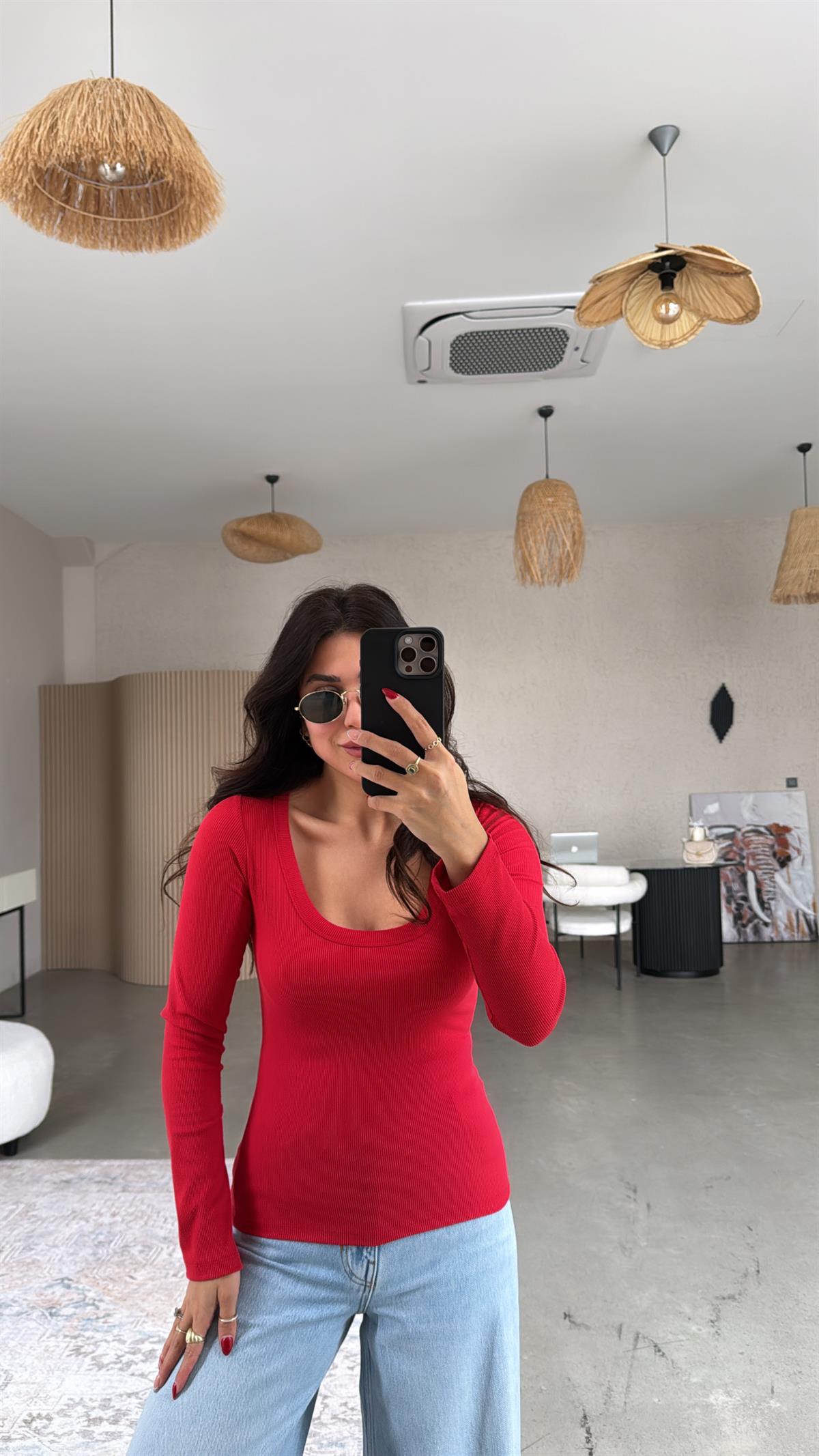 Kırmızı U Yaka Uzun Kollu Fitilli Basic