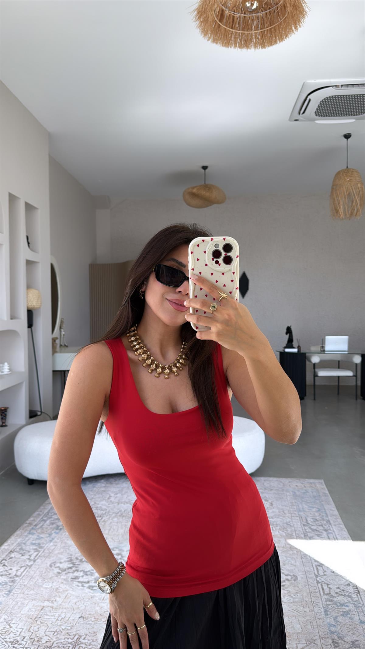 Kırmızı Scuba Atlet