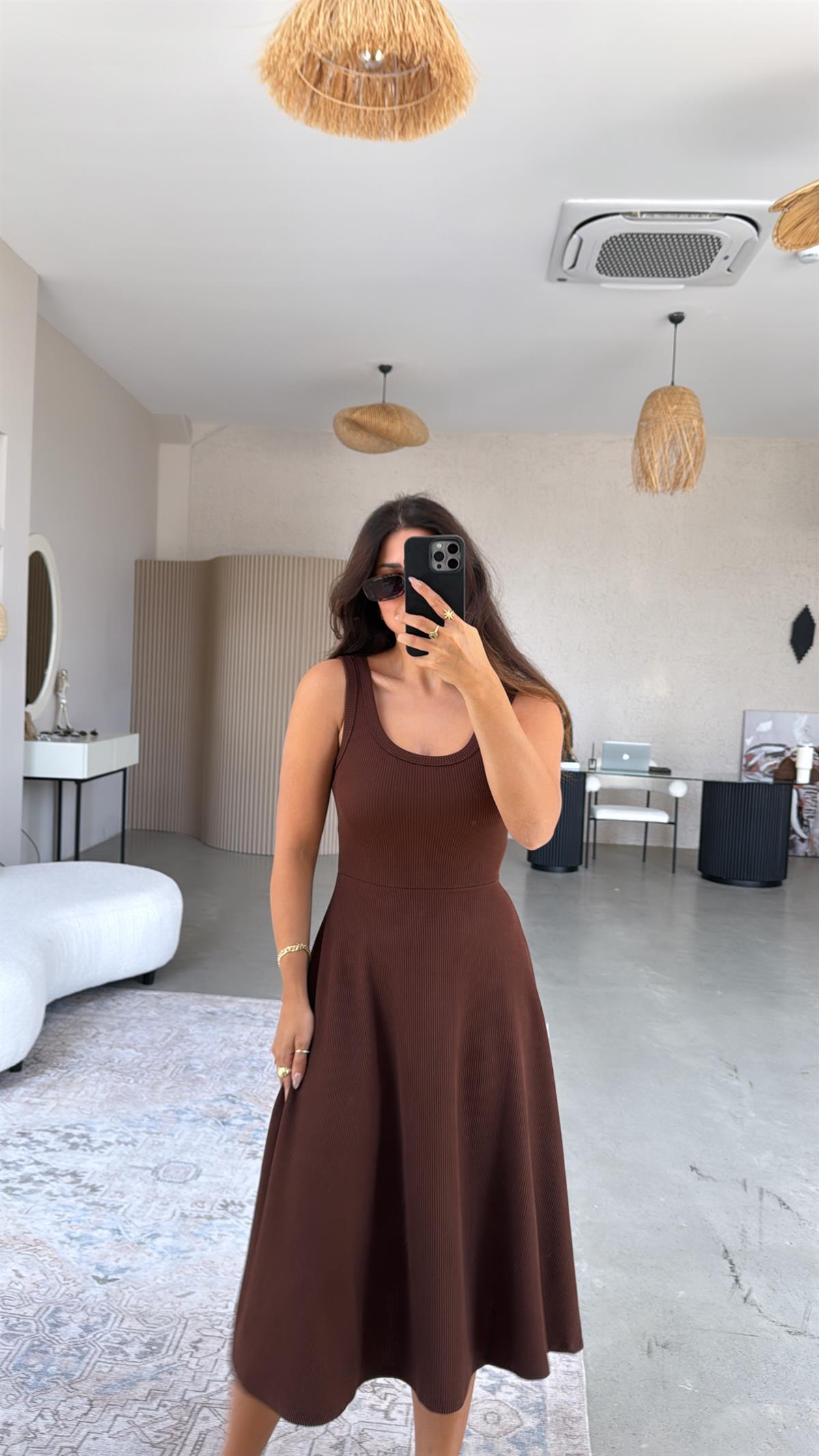 Koyu Kahve Askılı Kaşkorse Elbise