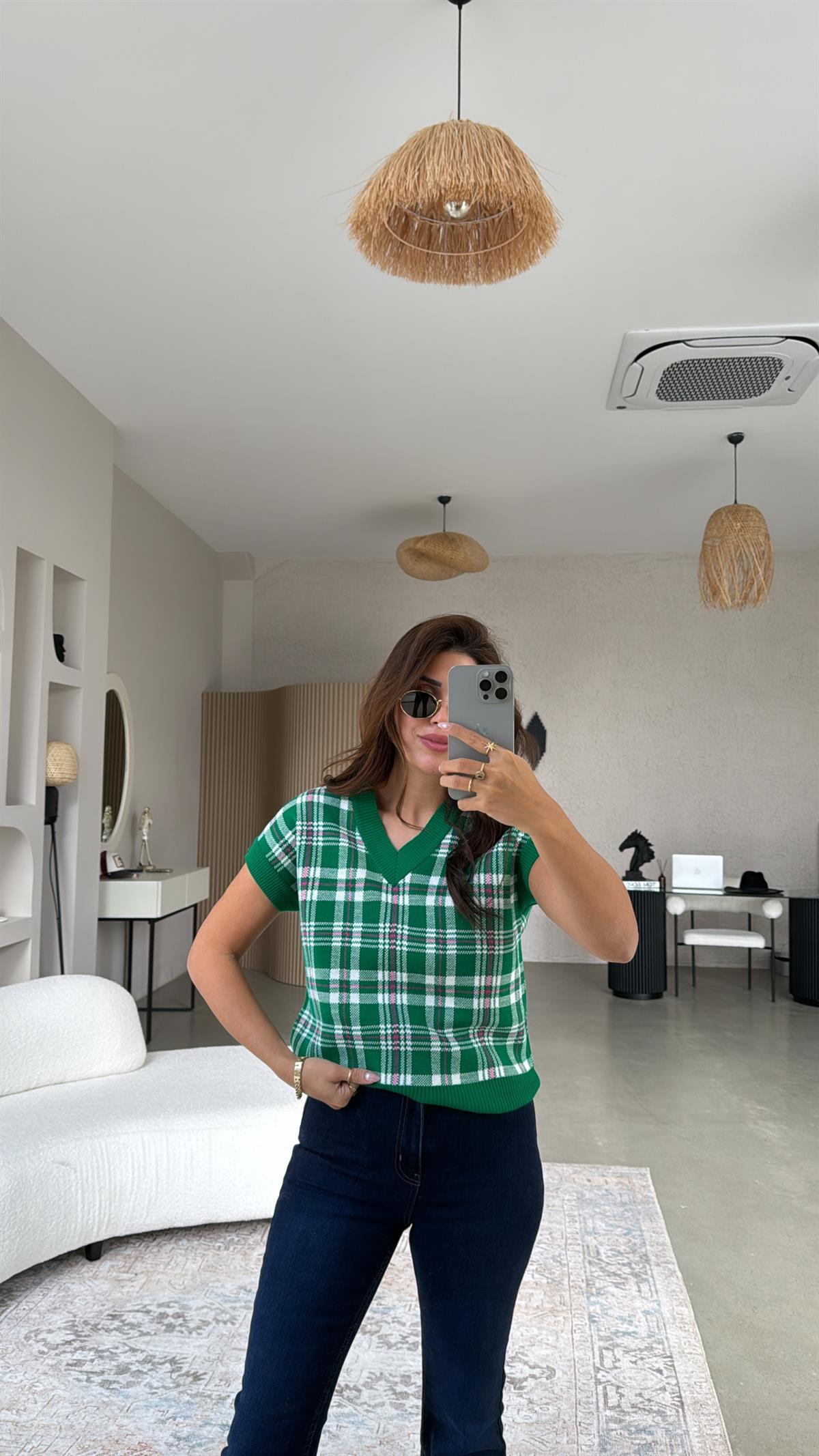 Koyu Yeşil Ekose Desenli Triko Bluz