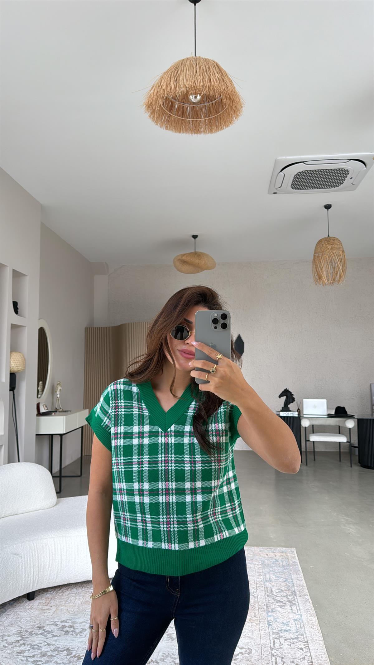 Koyu Yeşil Ekose Desenli Triko Bluz