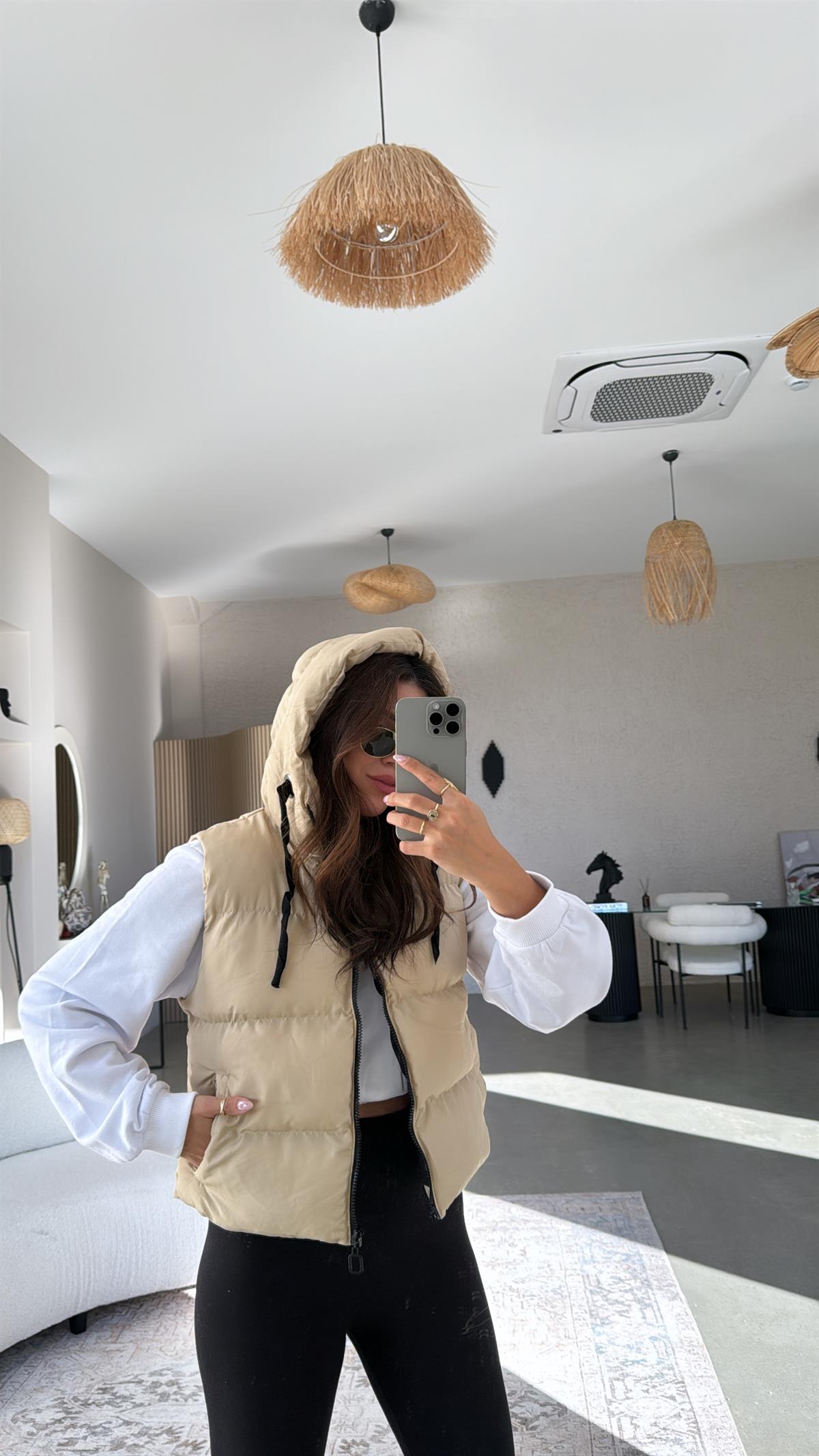 Krem Kısa Şişme Yelek