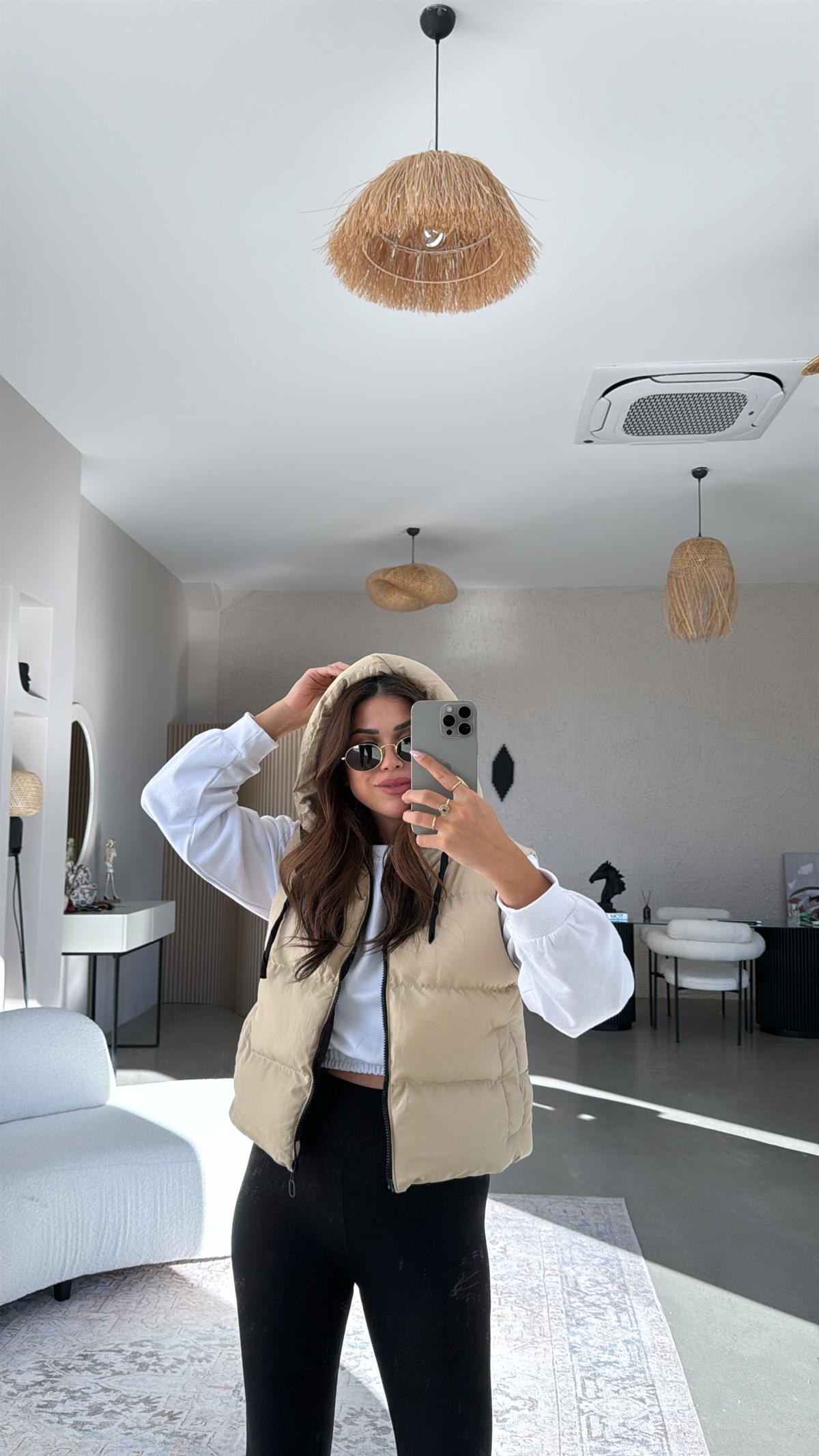 Krem Kısa Şişme Yelek