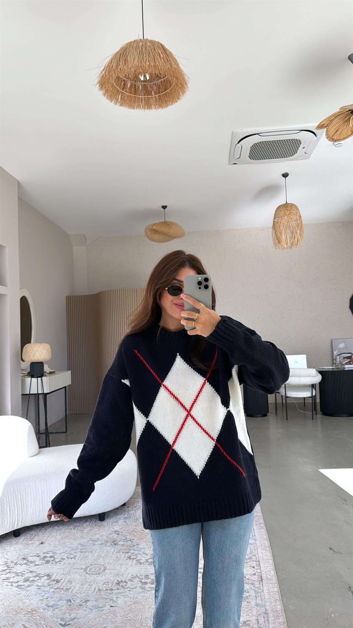 Lacivert Baklava Desenli Mng Kazak