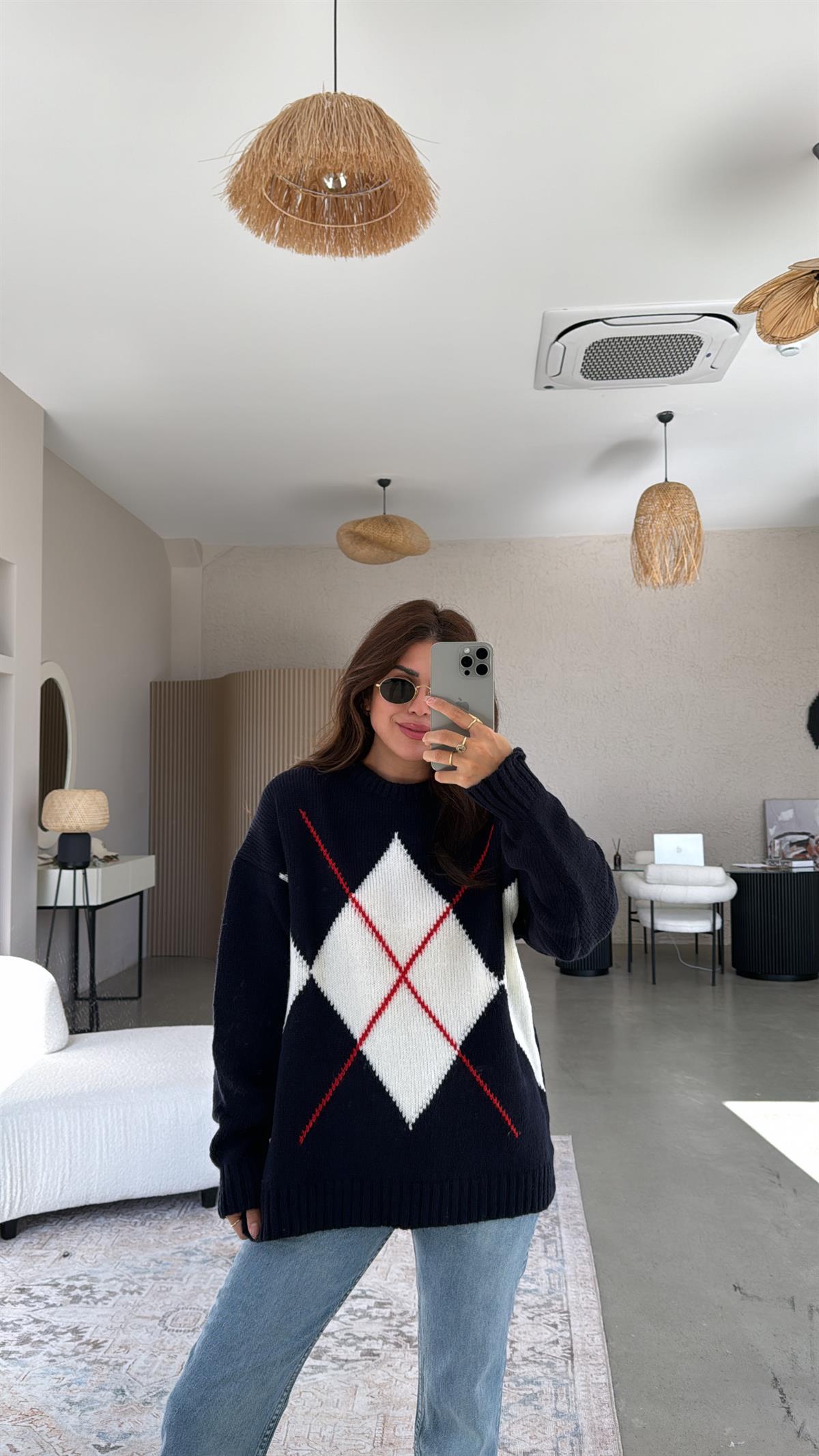 Lacivert Baklava Desenli Mng Kazak