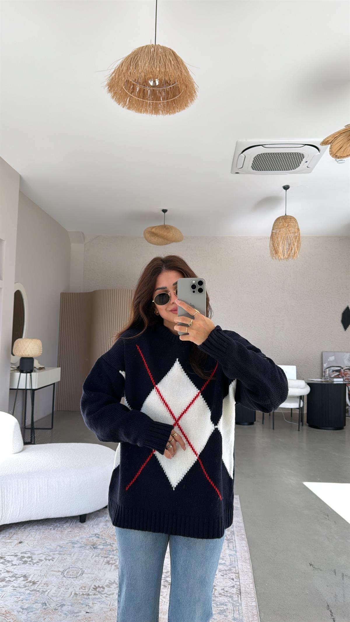 Lacivert Baklava Desenli Mng Kazak