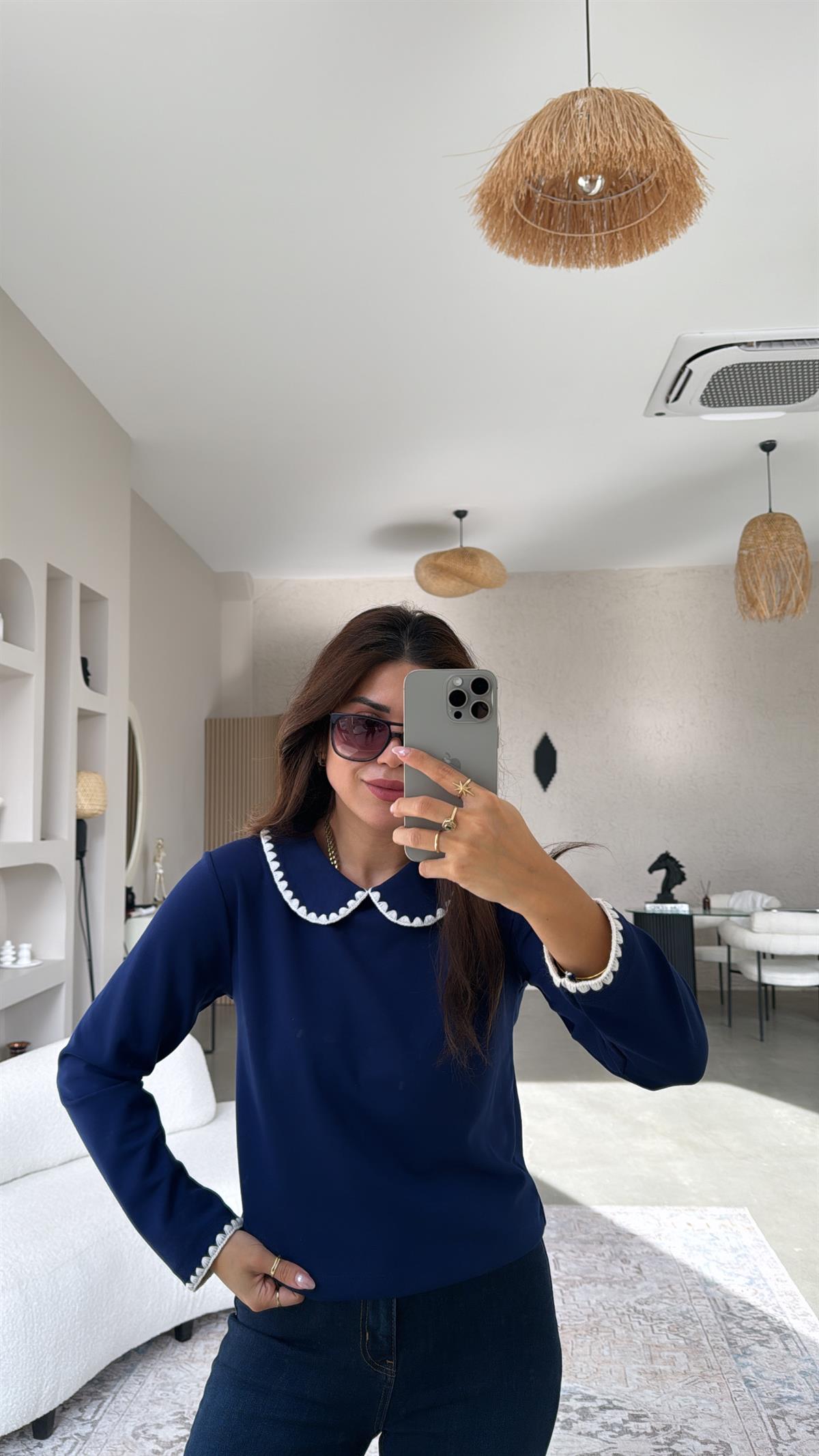 Lacivert Bebek Yakalı Massi Bluz