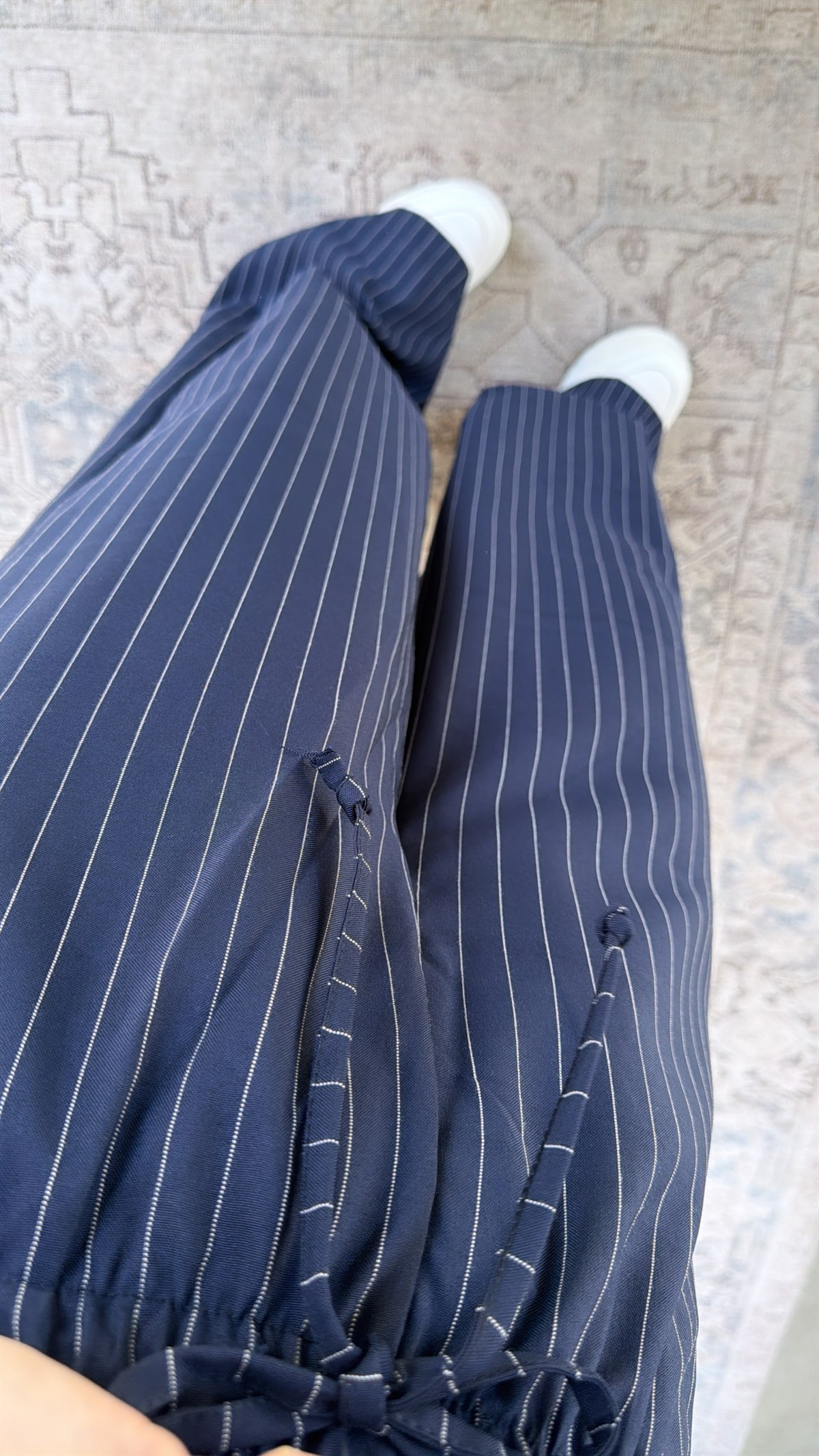 Lacivert Beli Lastikli Çizgili Kumaş Pantolon