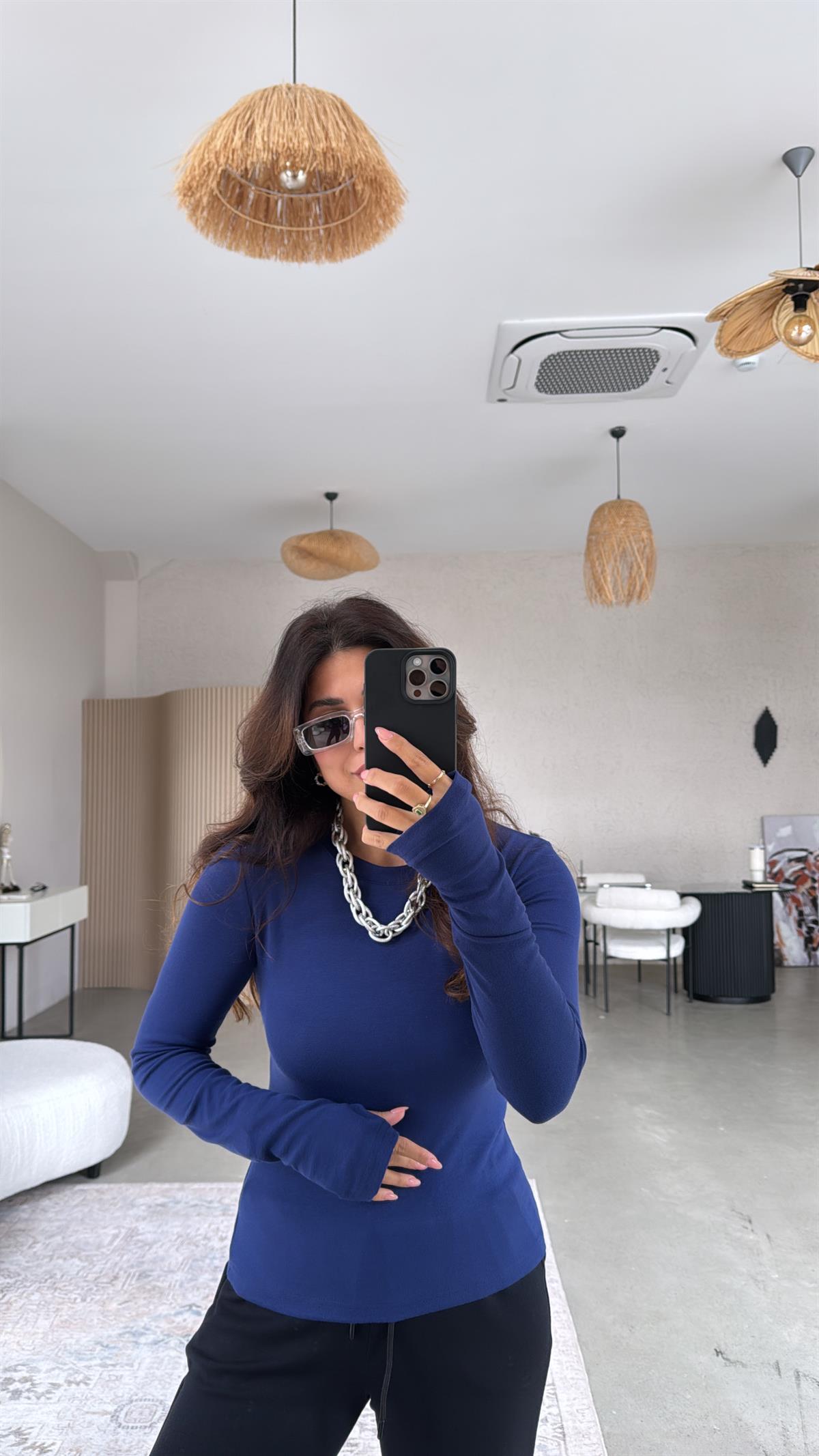 Lacivert Bisiklet Yaka Parmak Geçme Bluz