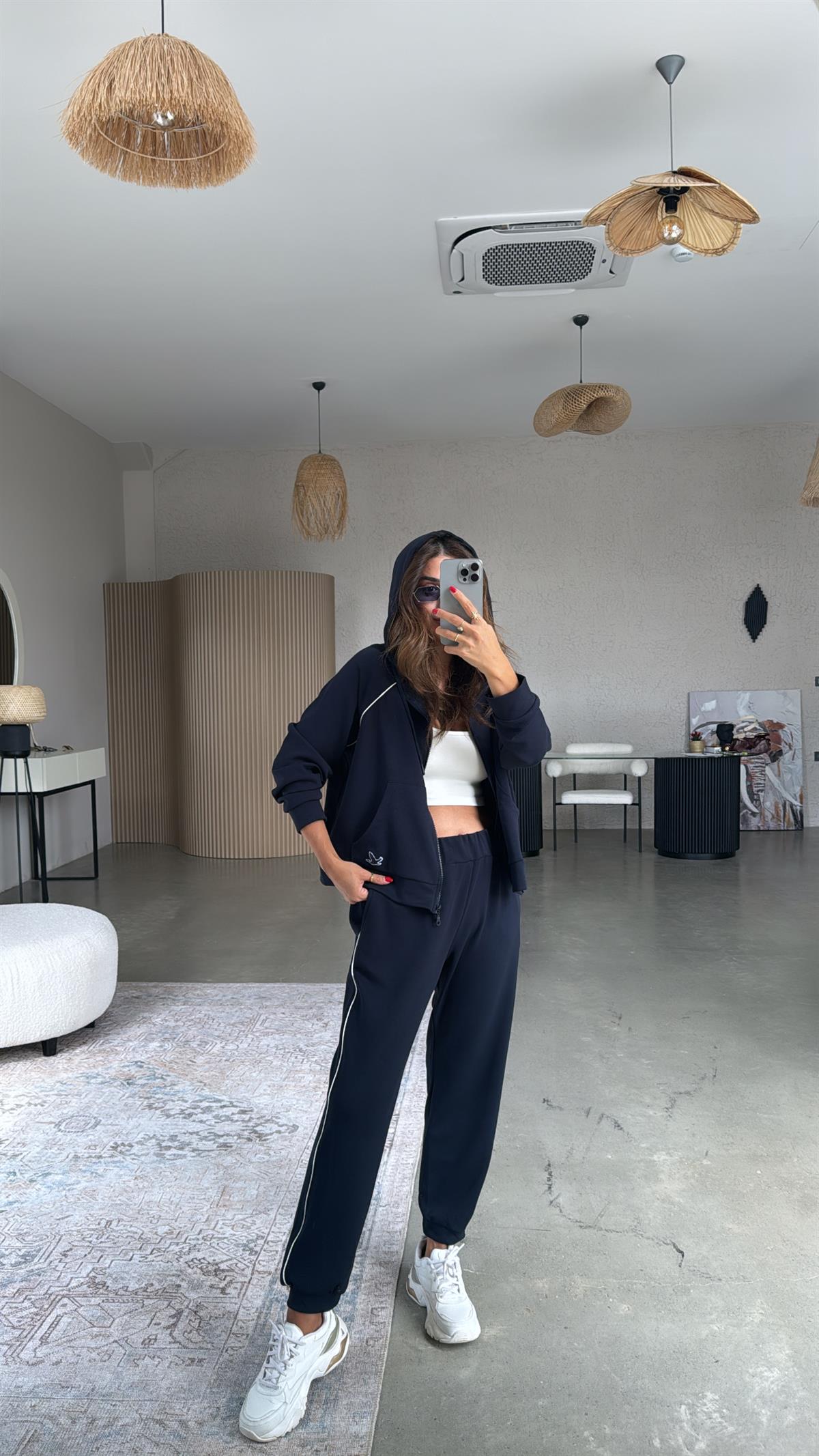 Lacivert Biyeli Club Takım