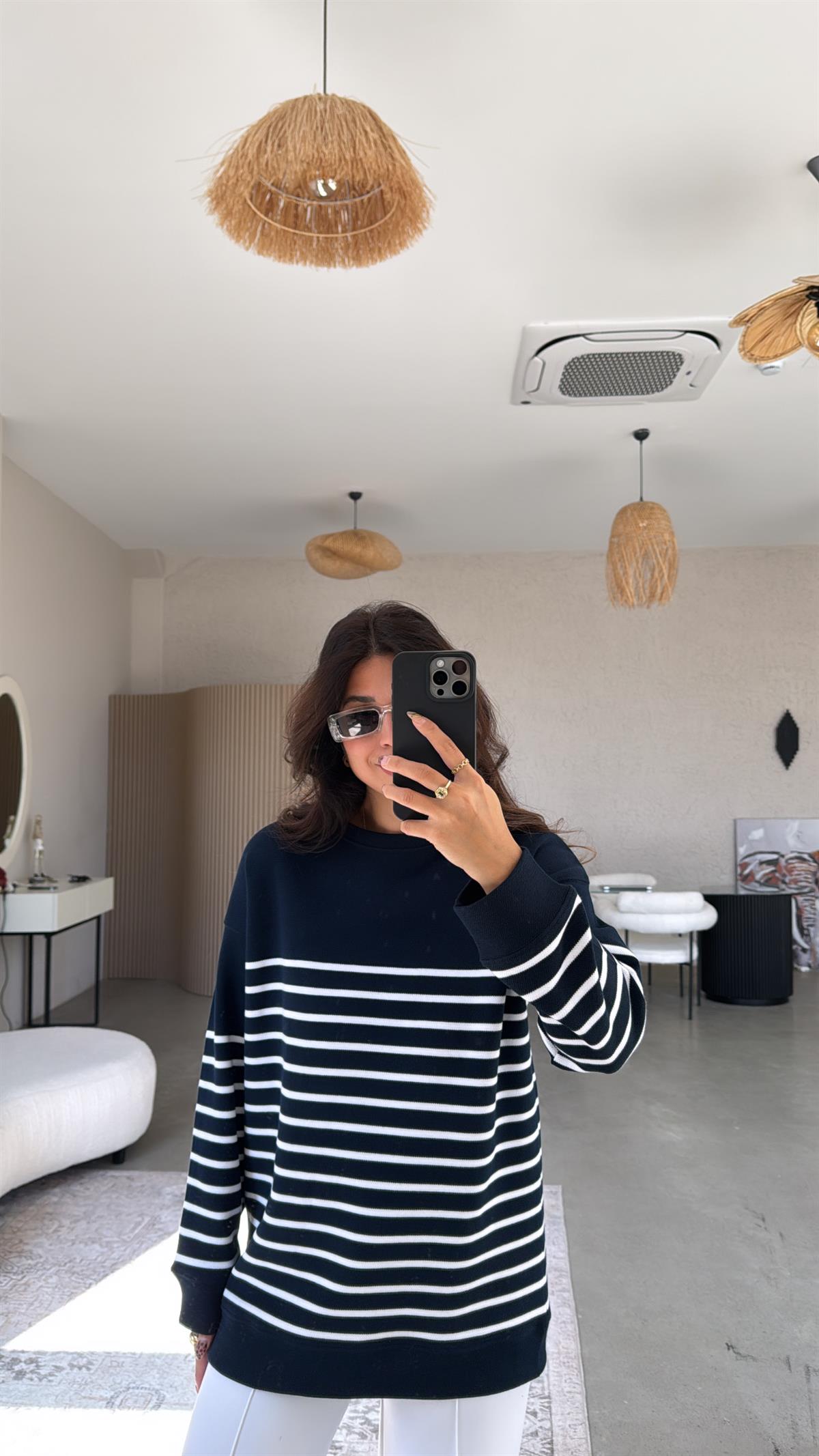 Lacivert Çizgili İthal Çelik Triko